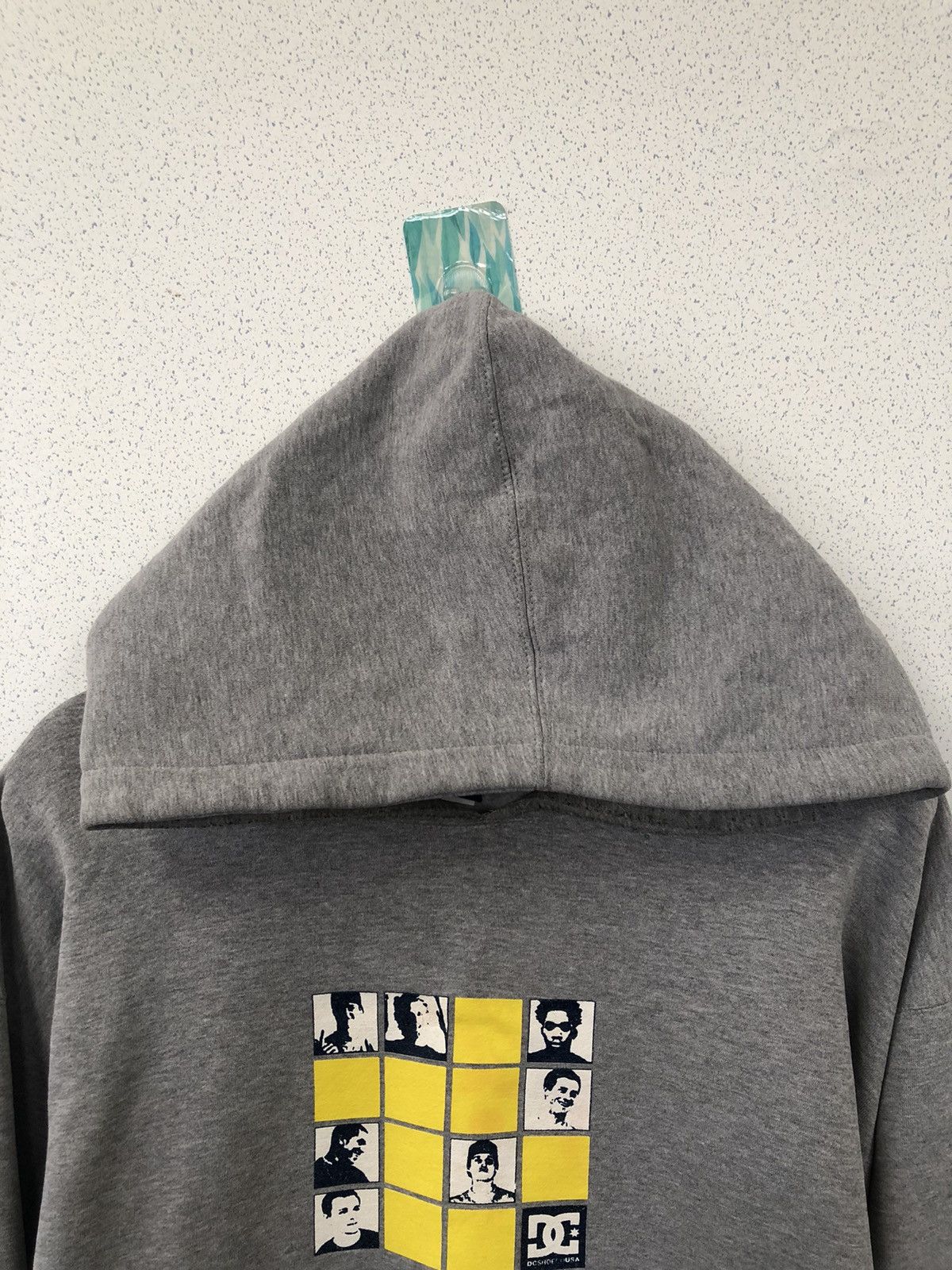 DC DC Shoes USA Hoodie Size US XL / EU 56 / 4 - 5 Thumbnail