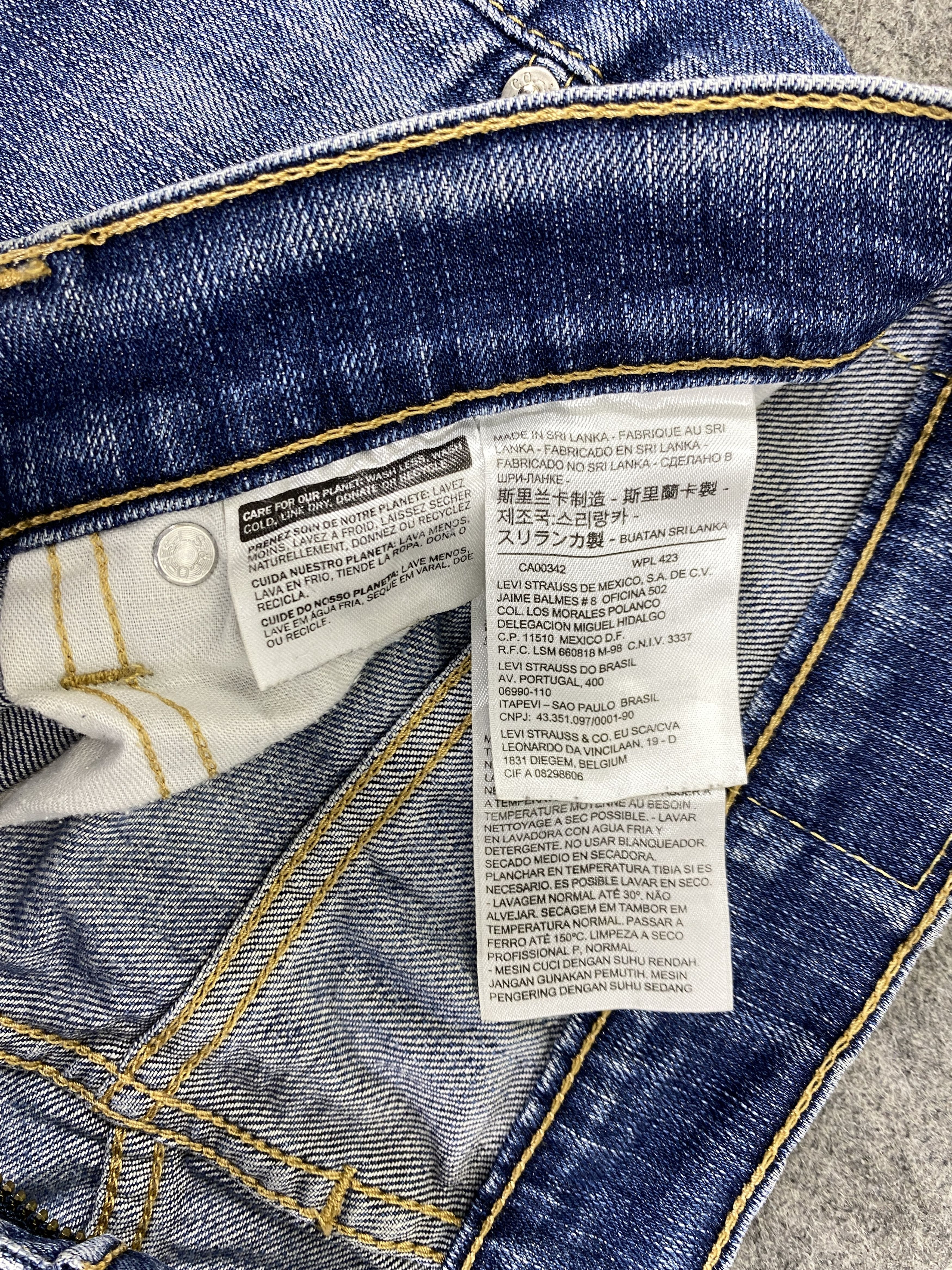 Levi's Faded Blue Vintage Levi's 514 Jeans 29x26.5 Denim- JN3338 Size US 29 - 9 Thumbnail
