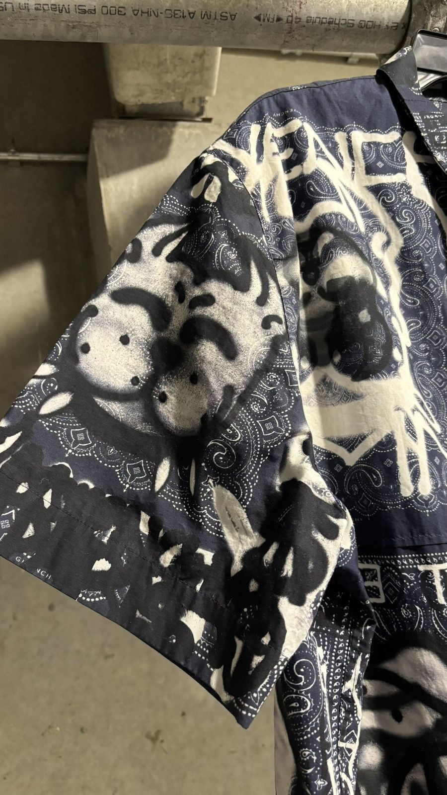 Chito × Givenchy Givenchy Chito Graffiti Bandana Button Up Size US M / EU 48-50 / 2 - 8 Thumbnail