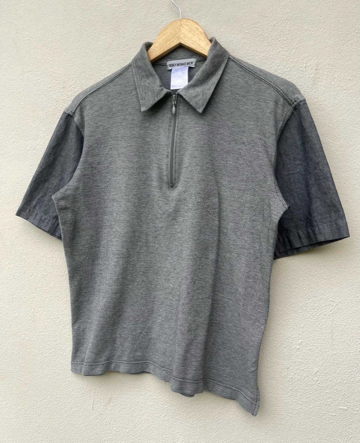 Designer × Issey Miyake × Japanese Brand Issey Miyake Half Zipper Polo Tee Size US M / EU 48-50 / 2 - 4 Thumbnail