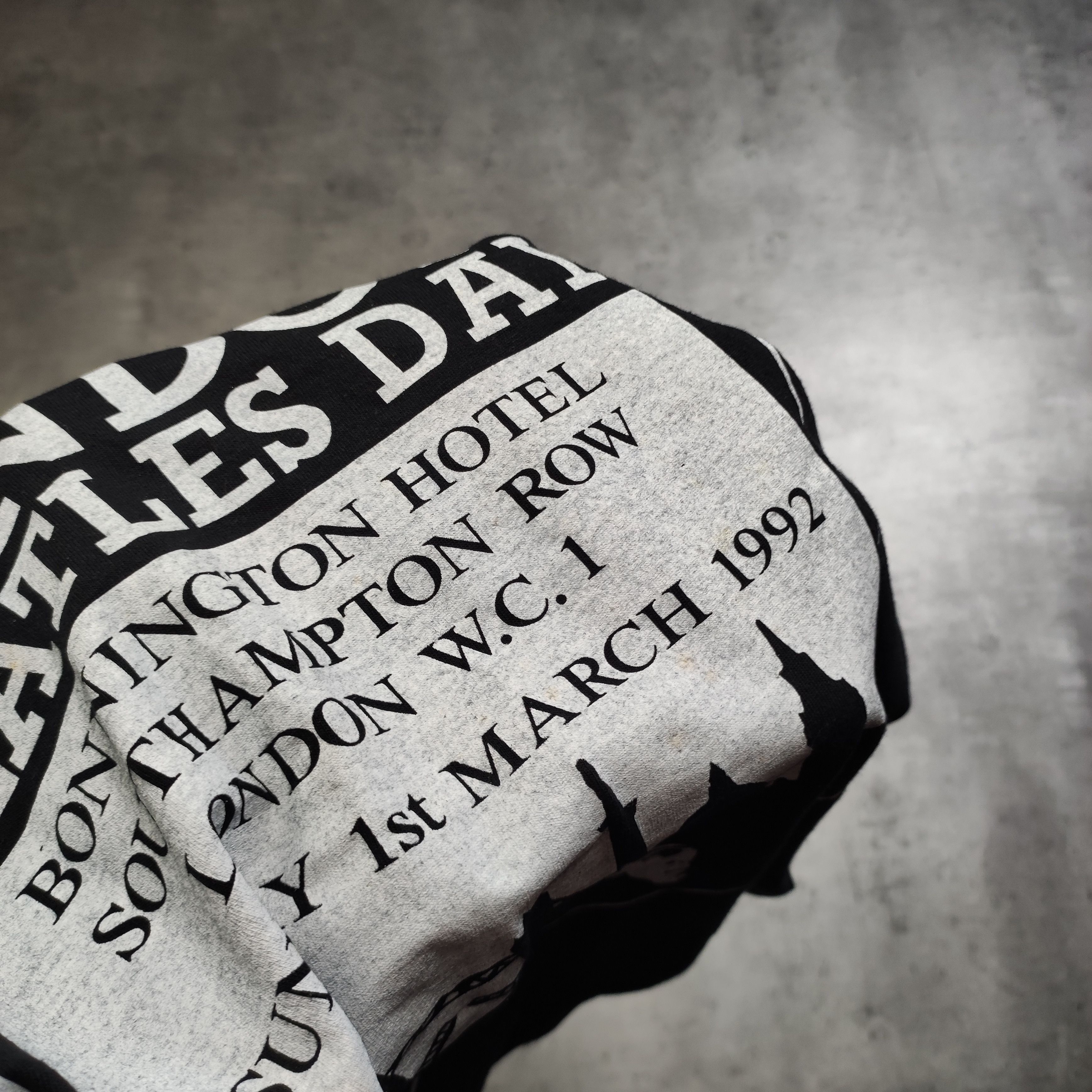 Band Tees × Vintage RARE Vintage OG 1992 The Beatles Day London Merch Tee Size US L / EU 52-54 / 3 - 5 Thumbnail
