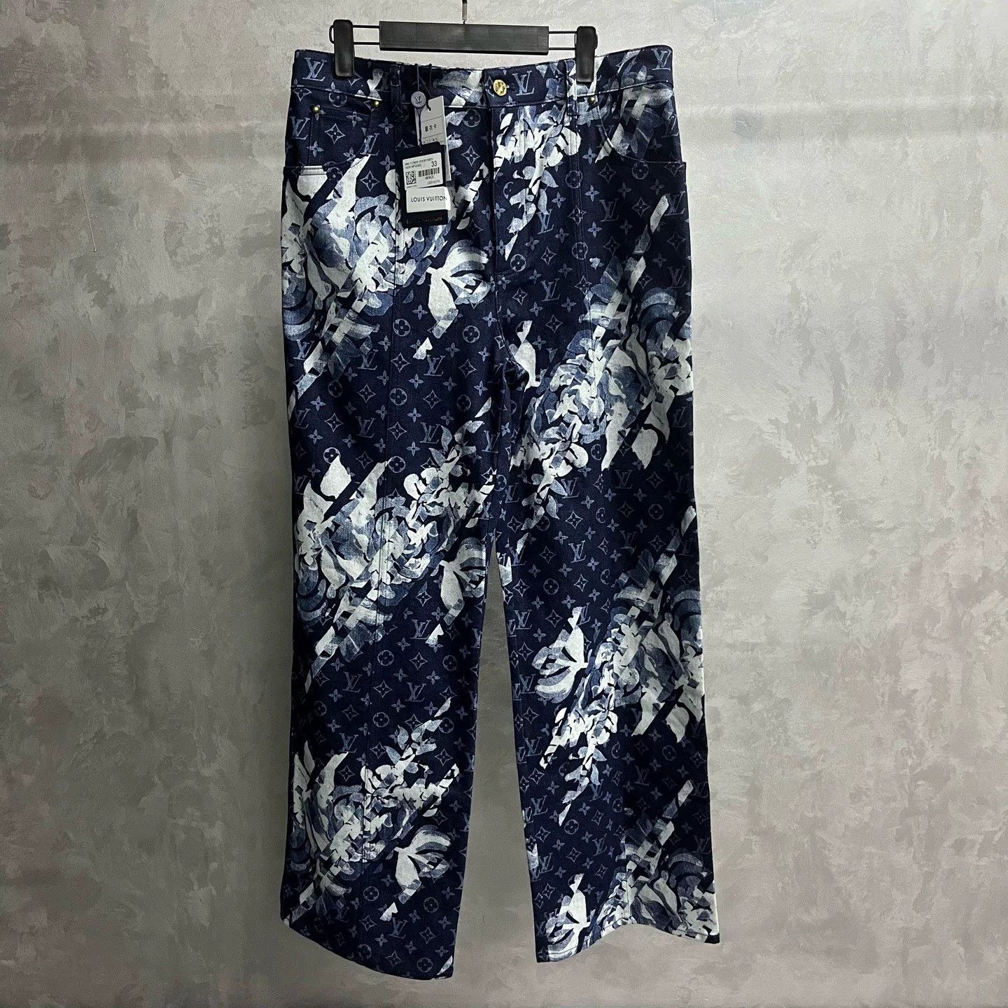 Louis Vuitton Louis Vuitton Denim Graphic Multi Denim Jeans 28 Men Size US 28 / EU 44 - 1 Thumbnail