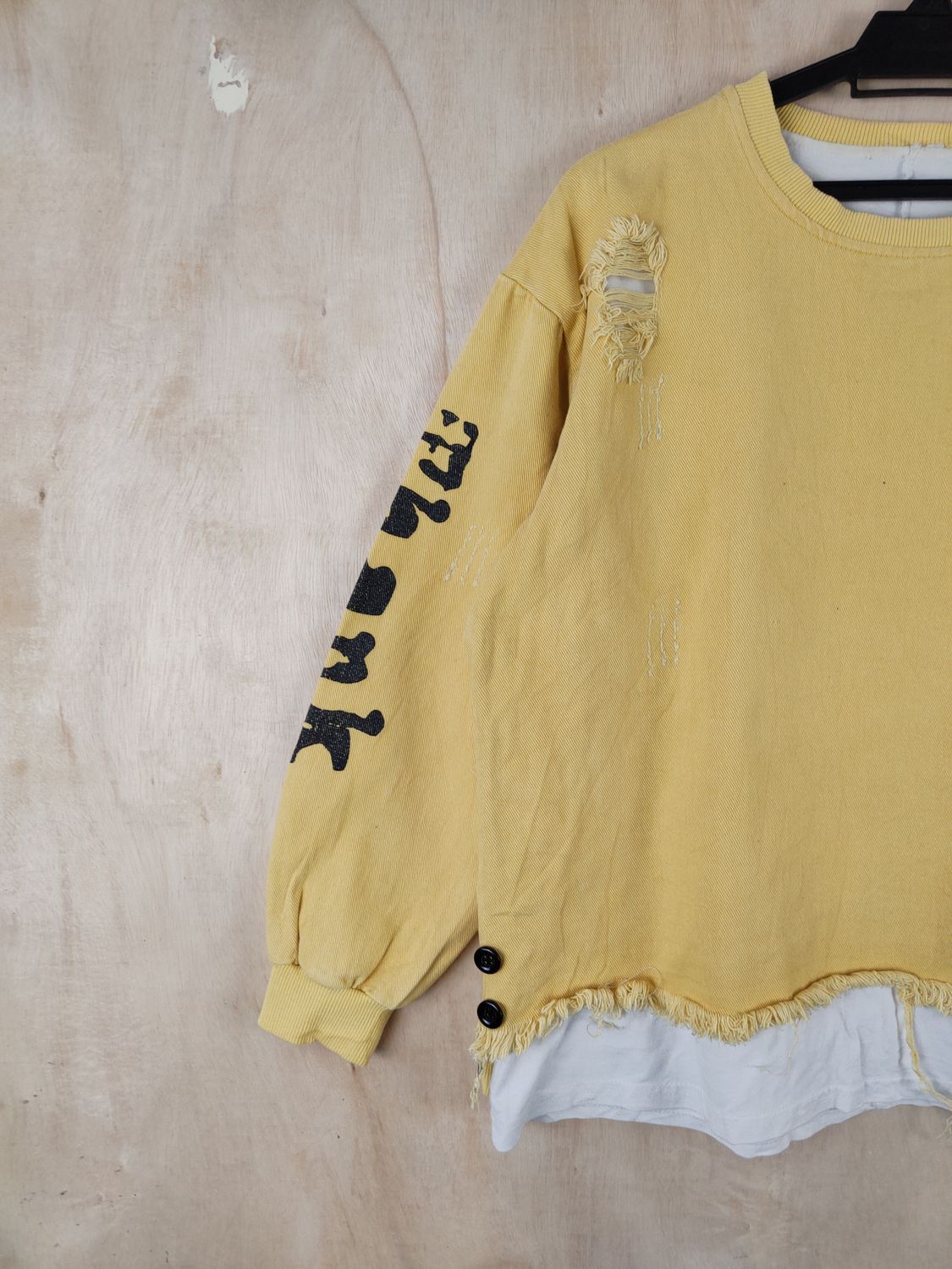 Japanese Brand Japan ripped distressed Yellow Thank You Sweatshirts #S2515 Size L / US 10 / IT 46 - 11 Thumbnail
