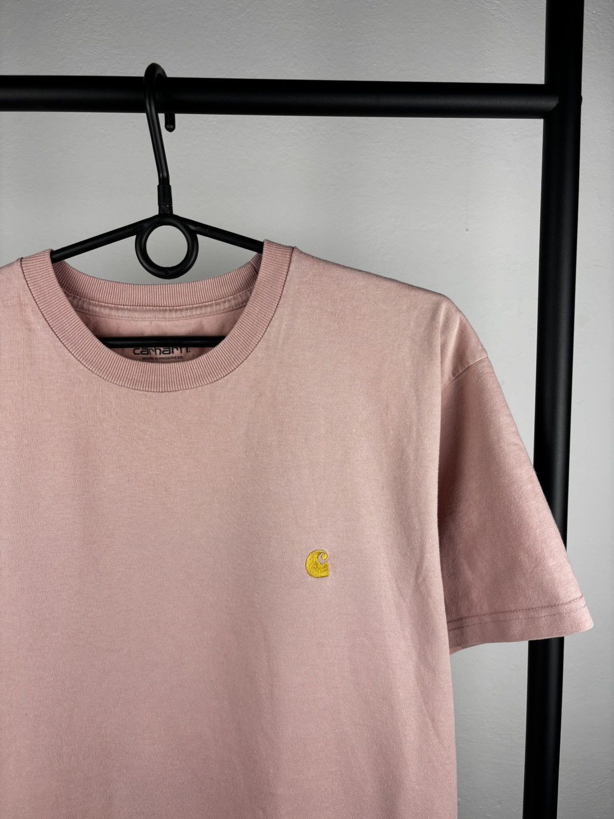 Carhartt × Carhartt Wip Carhartt WIP small logo t shirt size M Size US M / EU 48-50 / 2 - 2 Thumbnail