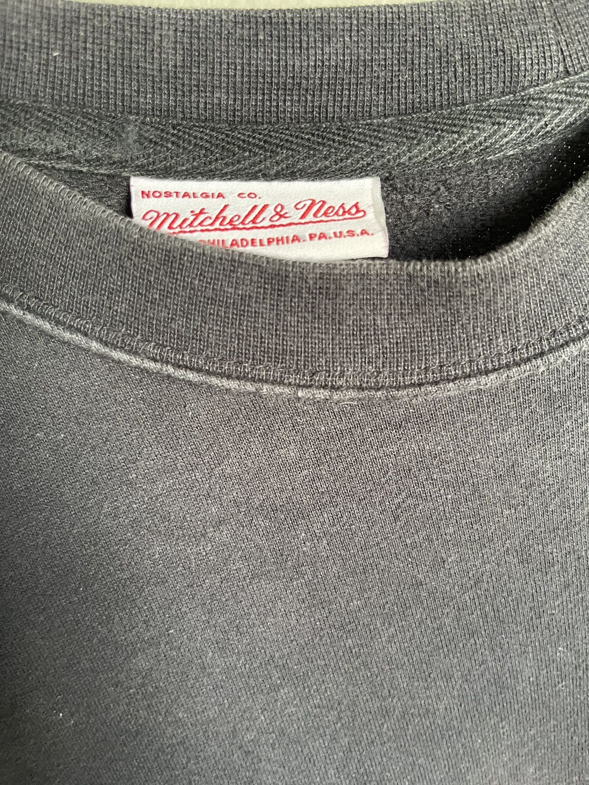 Mitchell & Ness Chicago Bulls Crewneck by Mitchell & Ness Size US M / EU 48-50 / 2 - 3 Thumbnail