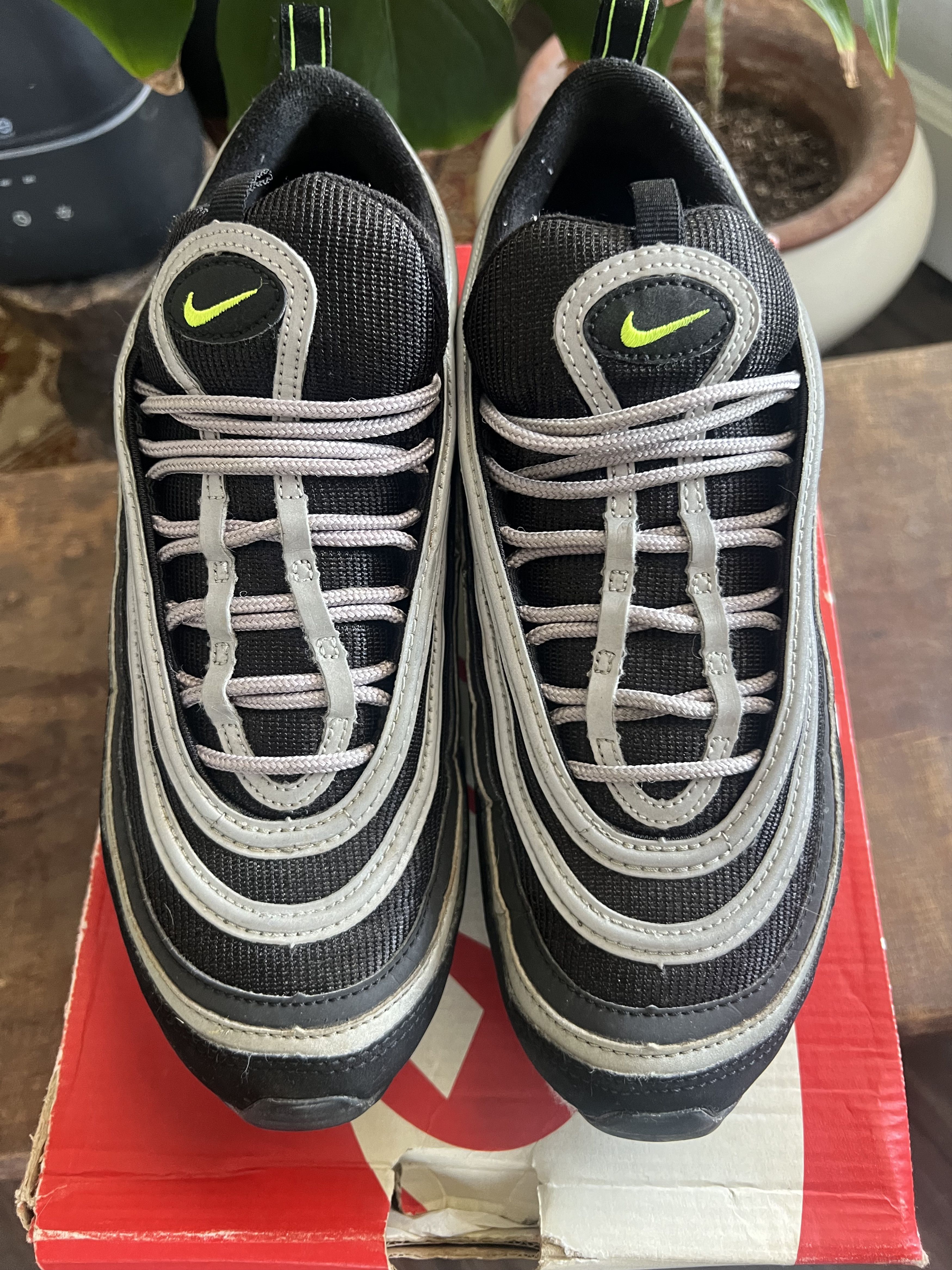 Nike Air Max 97 OG QS 'Neon' Size US 10 / EU 43 - 8 Thumbnail