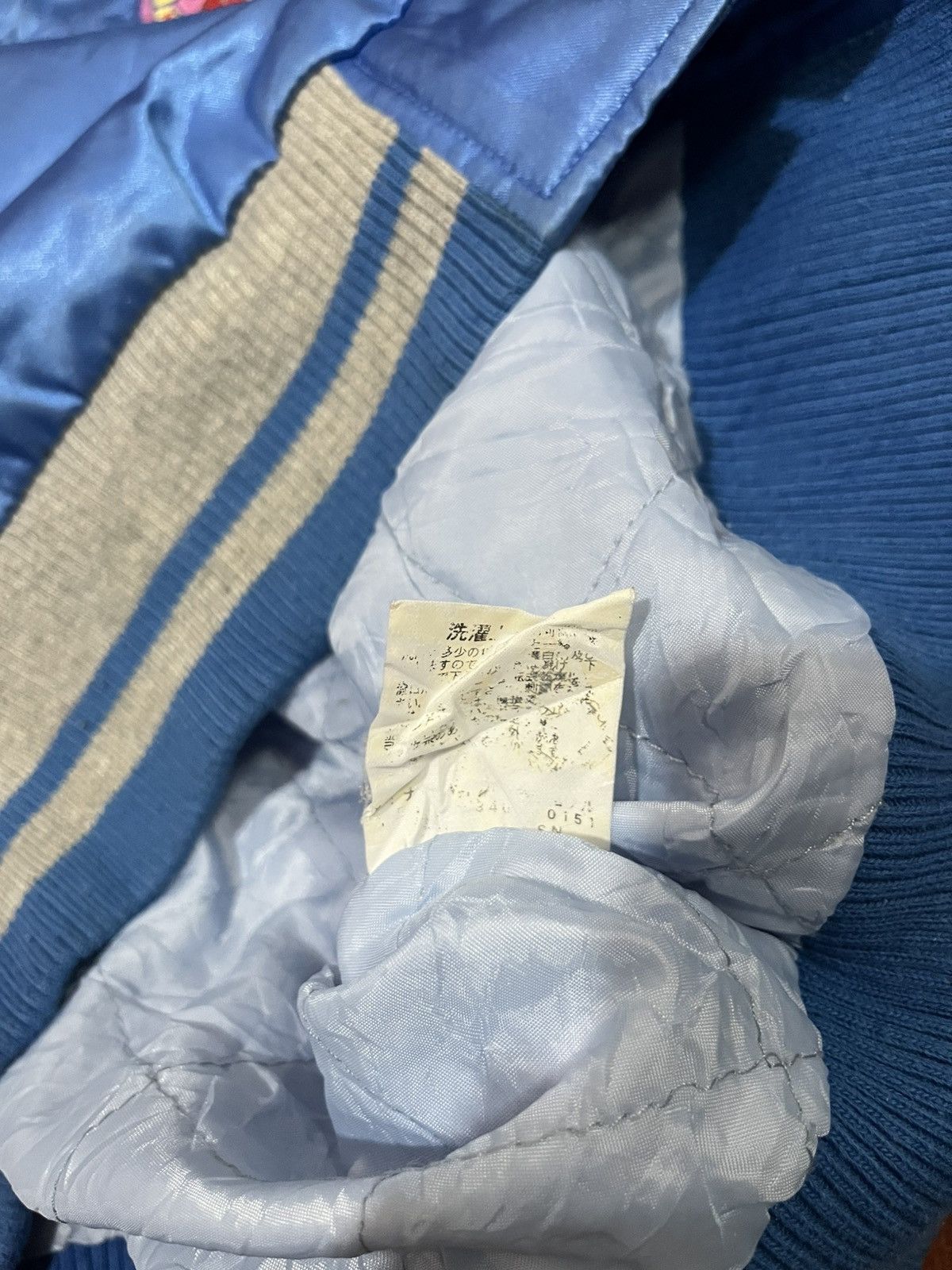 Angel Blue Vintage 90s angel blue patched satin varsity jacket Size US L / EU 52-54 / 3 - 5 Thumbnail