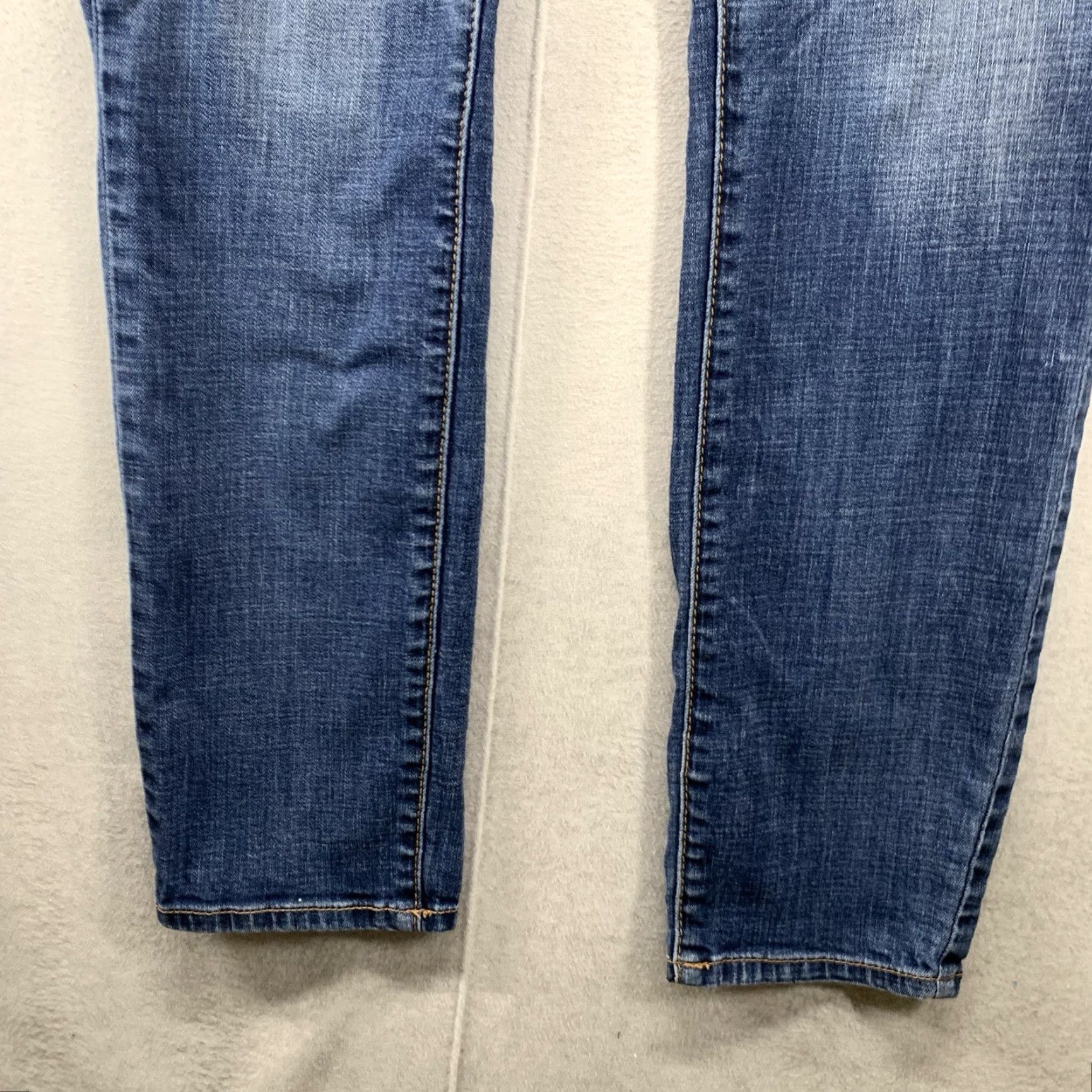 American Eagle Outfitters VINTAGE American Eagle Skinny Jeans Women’s Size 8 Regular Stretch Denim Blue 2014 Whiskers Size 30" / US 8 / IT 44 - 7 Thumbnail