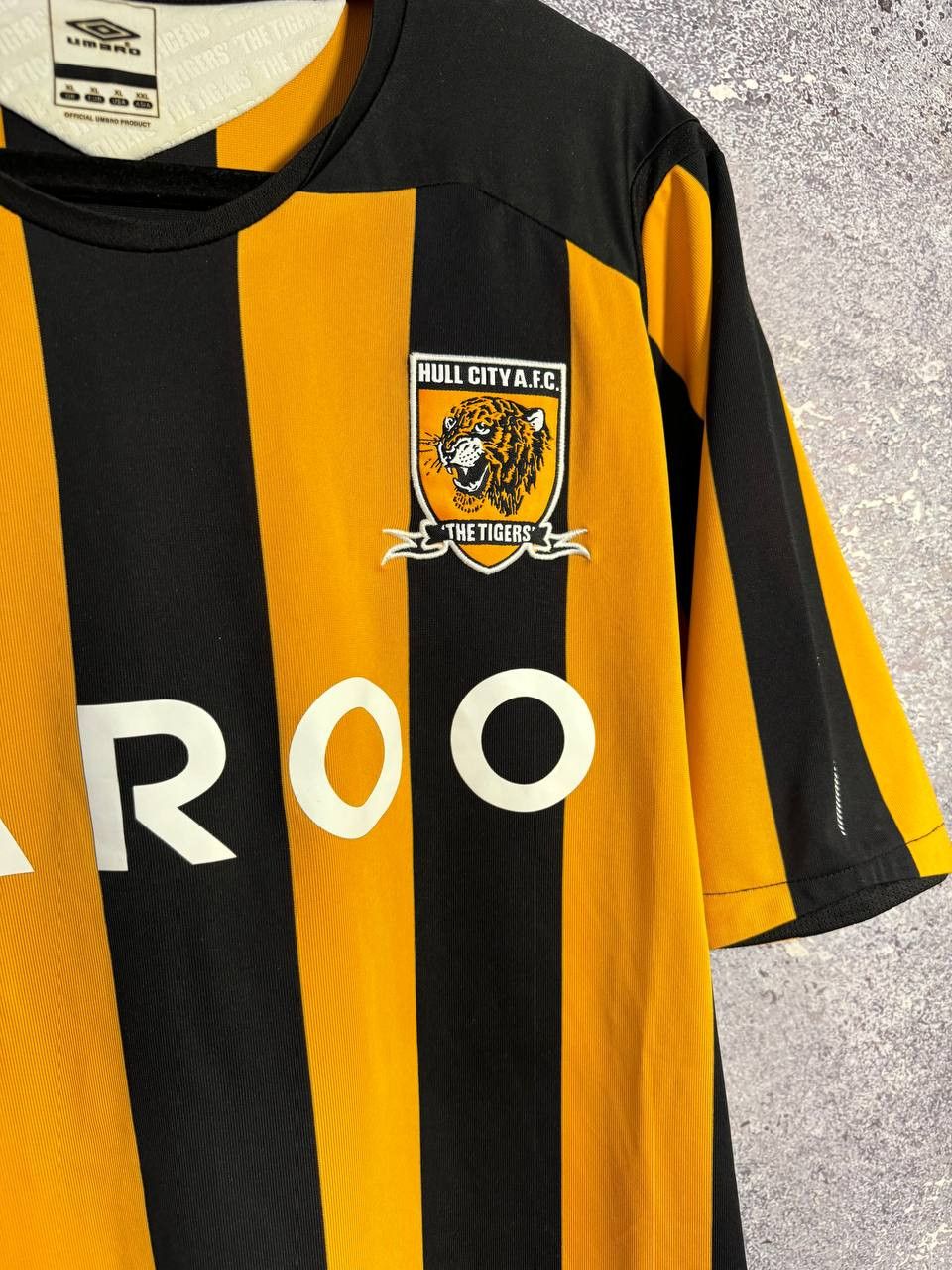 Umbro × Vintage Vintage Hull City AFC 2008/09 Umbro Soccer Jersey Size US XL / EU 56 / 4 - 7 Thumbnail