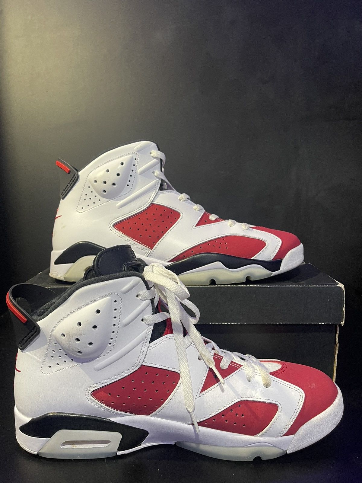 ⚡️QUICK SALE⚡️ Jordan Retro 'Carmine'