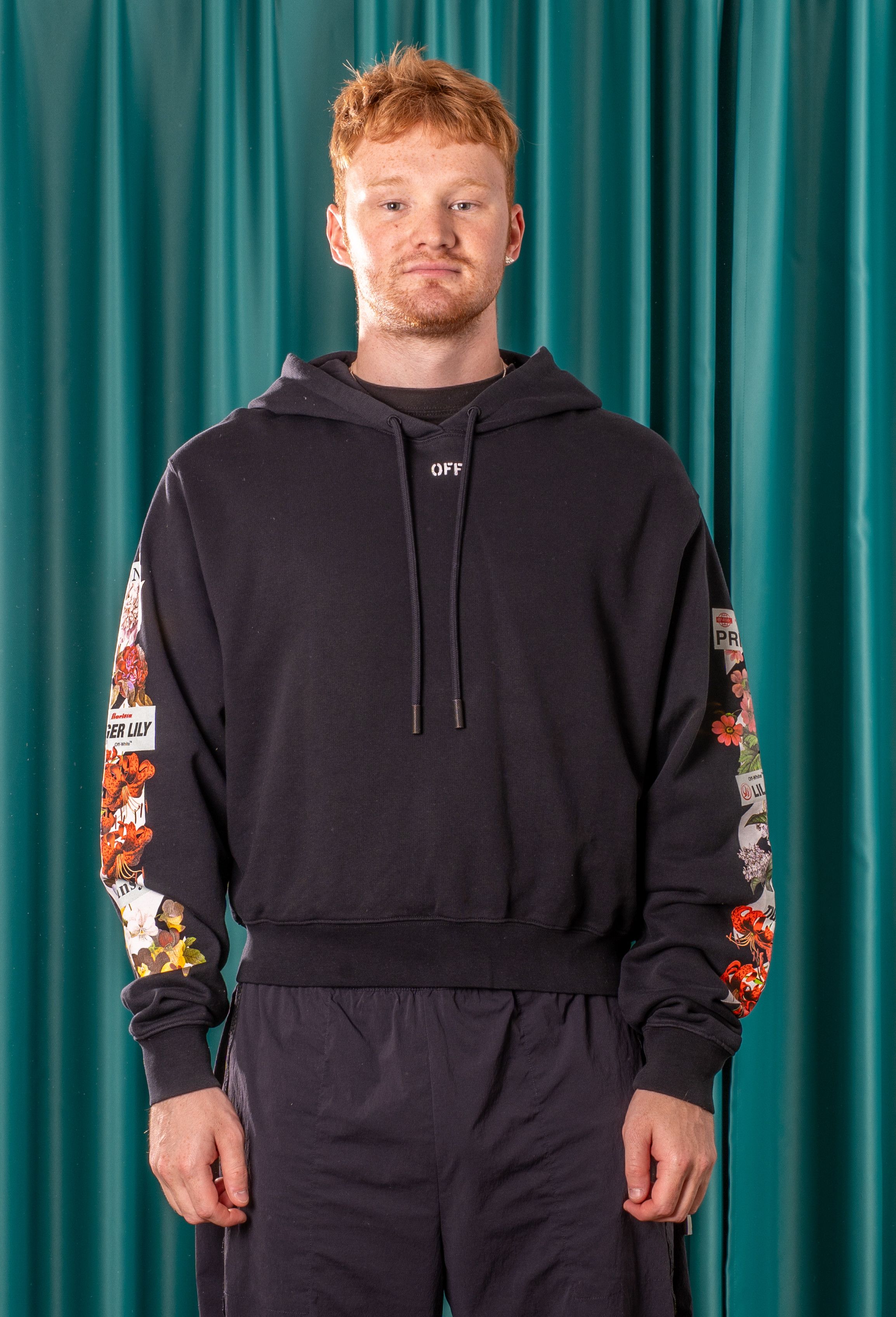 OFF-WHITE フラワープリント クロップドパーカー Off-White Offwhite Tulip Flower Hoodie | Grailed