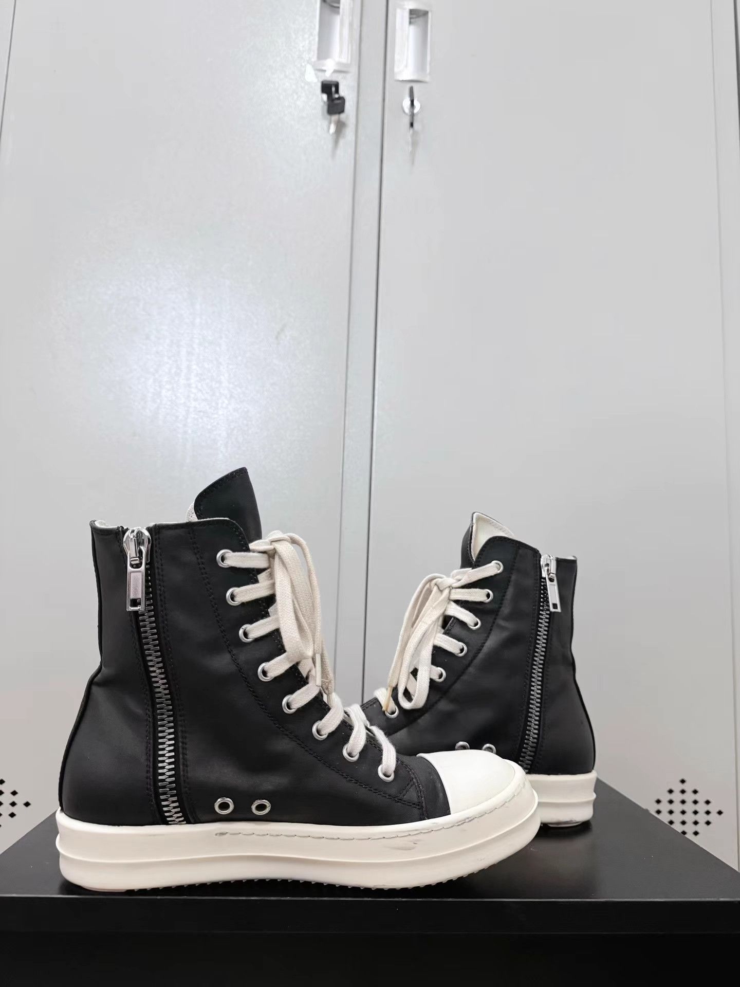 Rick Owens Drkshdw Rick Owens Drkshdw waxed canvas high-top sneakers Size US 6.5 / IT 36.5 - 6 Thumbnail