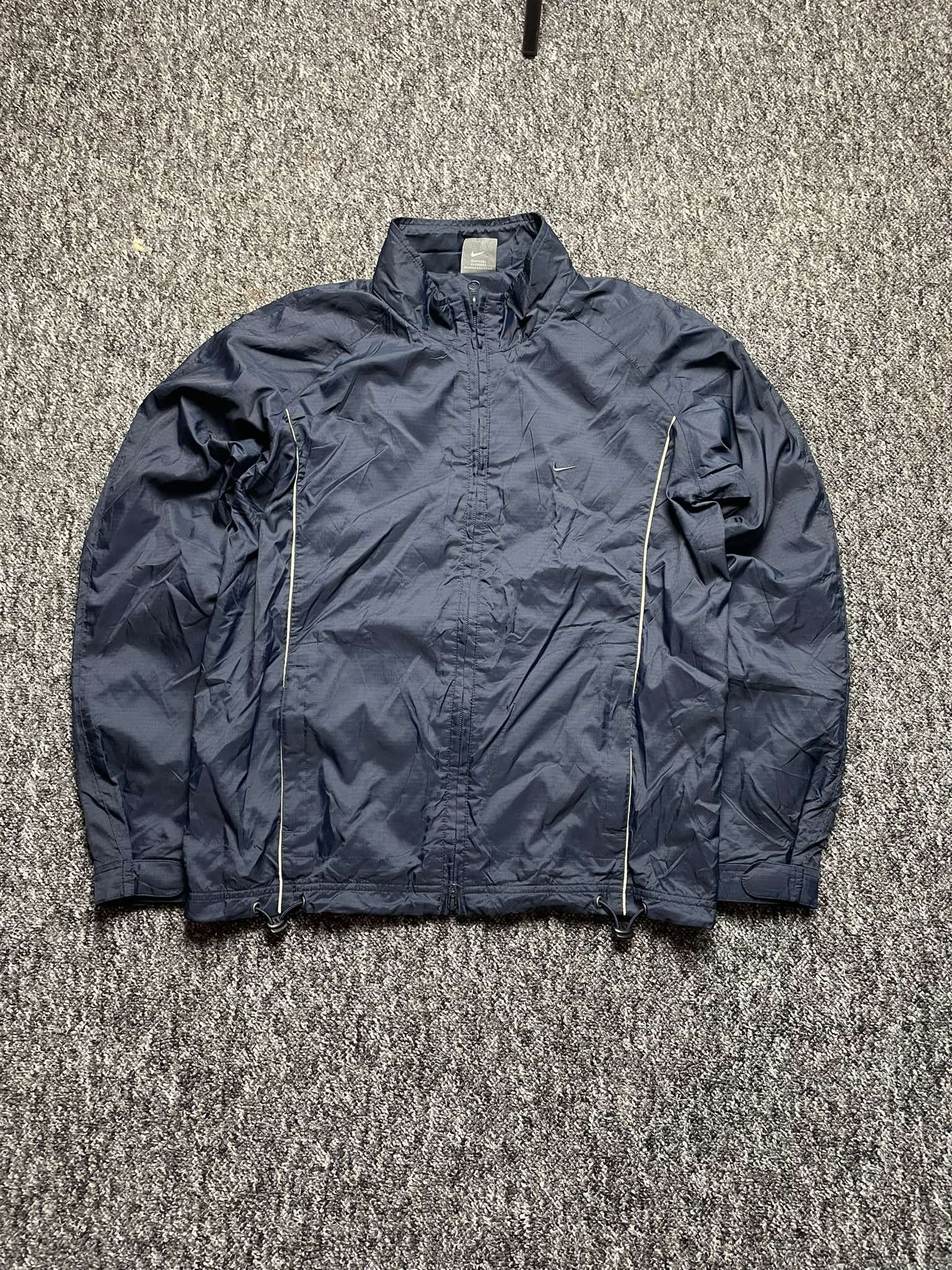 Nike × Vintage Vintage windbreaker light jacket Nike 90s Retro streetwear Size US S / EU 44-46 / 1 - 1 Thumbnail