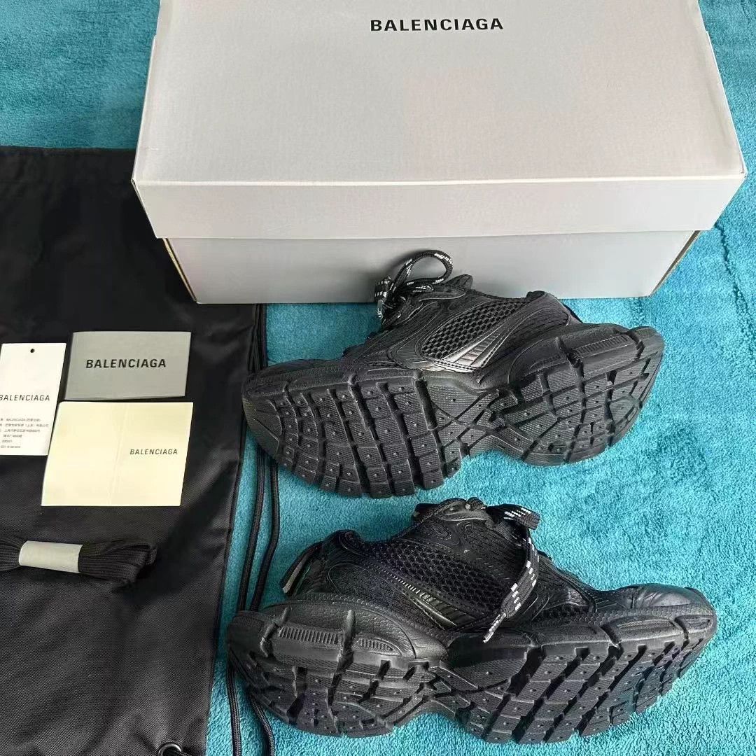 Balenciaga Balenciaga 3xl black 36 like new Size US 6 / IT 36 - 2 Thumbnail