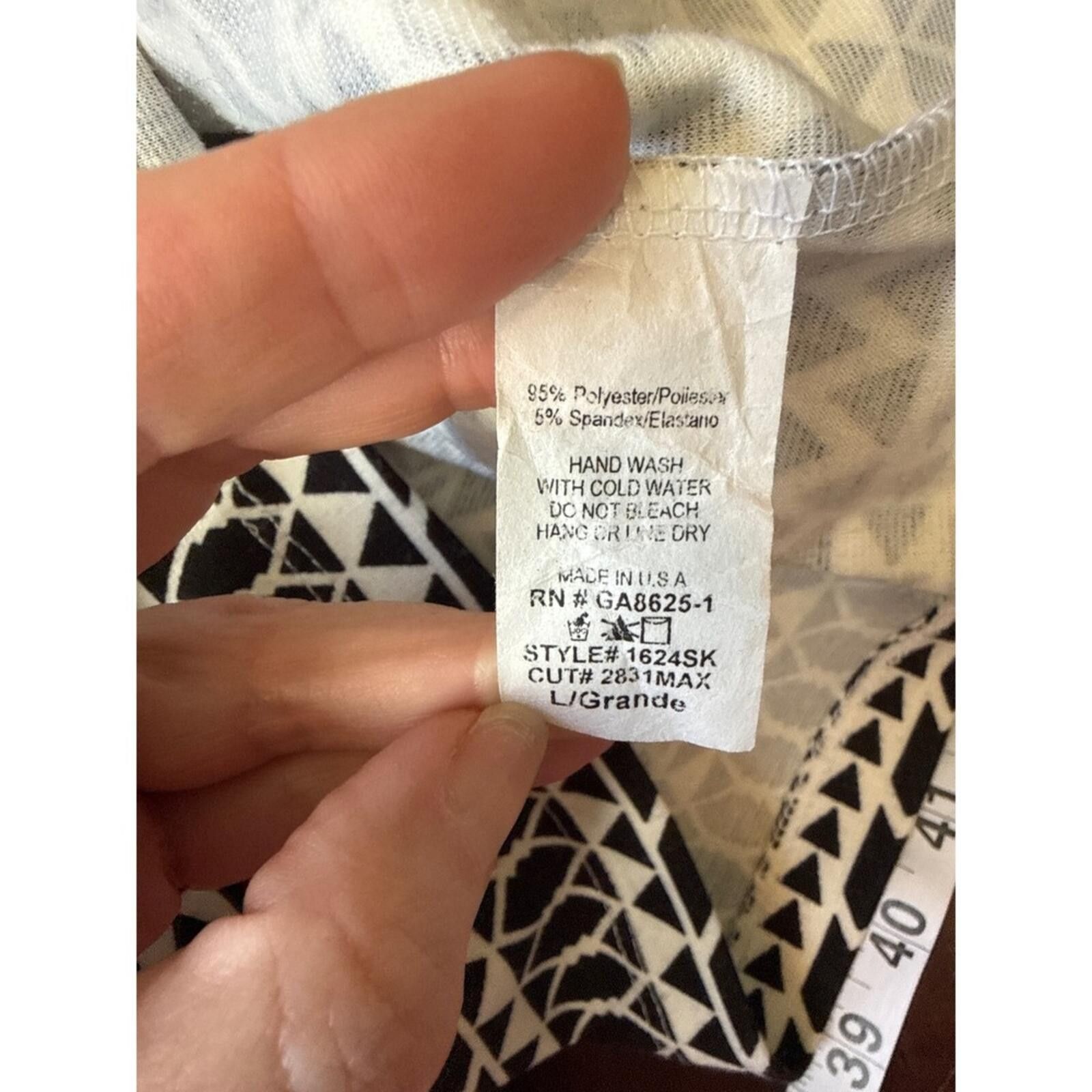 Other Renee C Black White Geometric Tribal Pencil Midi Skirt L Size 36" / US 14 / IT 50 - 7 Thumbnail
