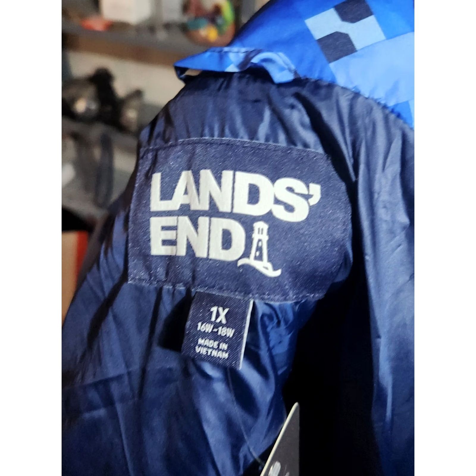 Lands' End Lands' End Womens Vest Puffer Down Zip Up Geometric Blue 1X Sleeveless Mid-Length Insulated Puffer Jacket Fall Winter Casual Mens Womens Girls Boys Size XL / US 12-14 / IT 48-50 - 2 Thumbnail