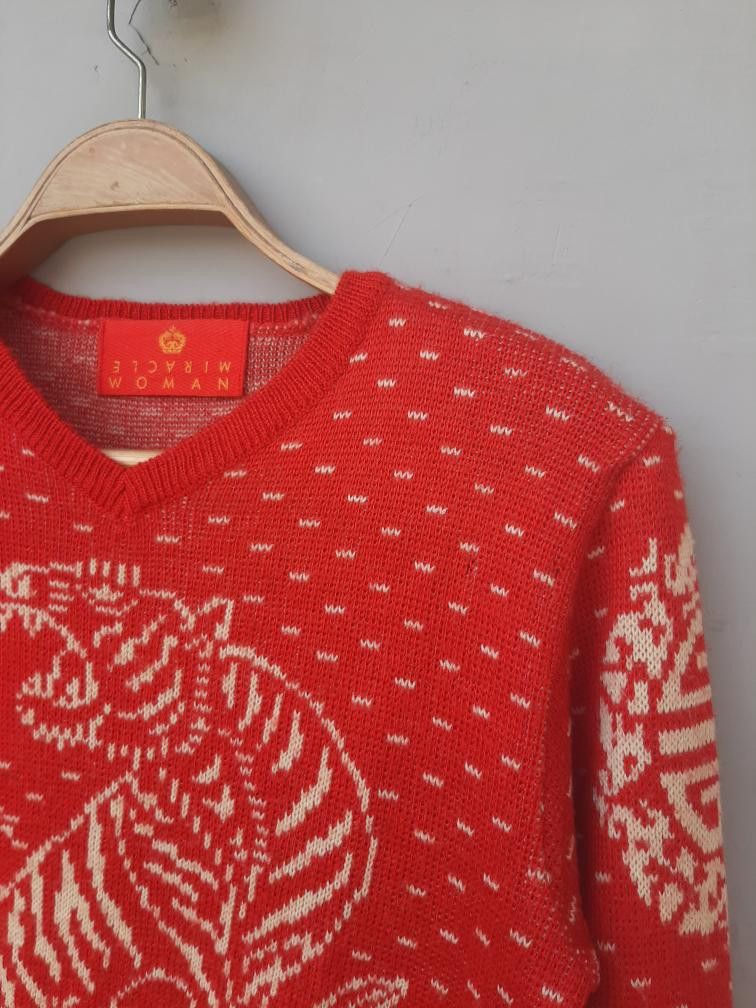 Japanese Brand Vintage Japan Made Souvenir TigerMiracle Woman Sweater, 90’s Size S / US 4 / IT 40 - 3 Thumbnail