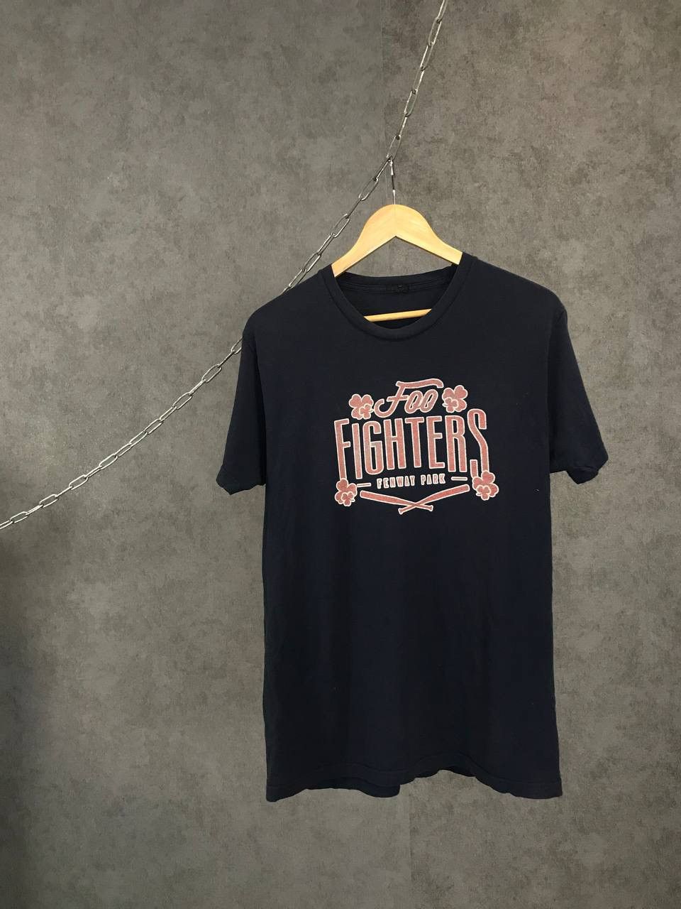 Band Tees Foo Fighters rock band tee Size US M / EU 48-50 / 2 - 1 Thumbnail