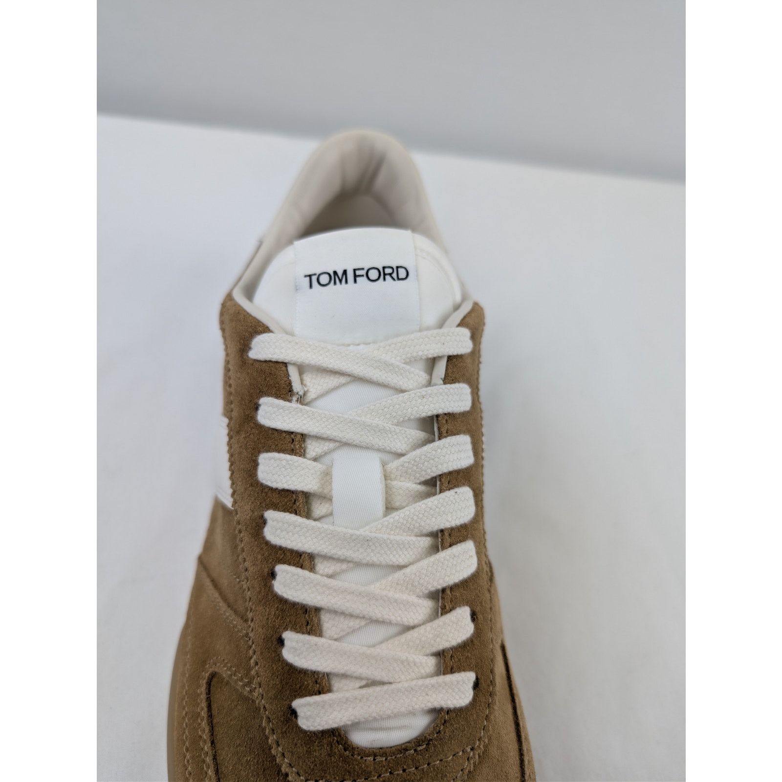 Tom Ford o1rshd1 Terence low-top sneakers in tan suede/white leather Size US 10 / EU 43 - 14 Thumbnail
