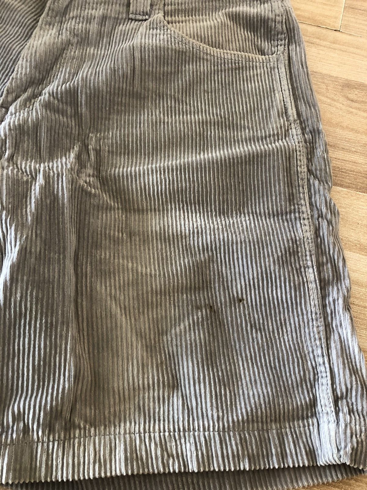 Levi's Levi’s Skate-Drop-In Corduroy Shorts W33 Grey Rare Pair Size US 33 - 5 Thumbnail