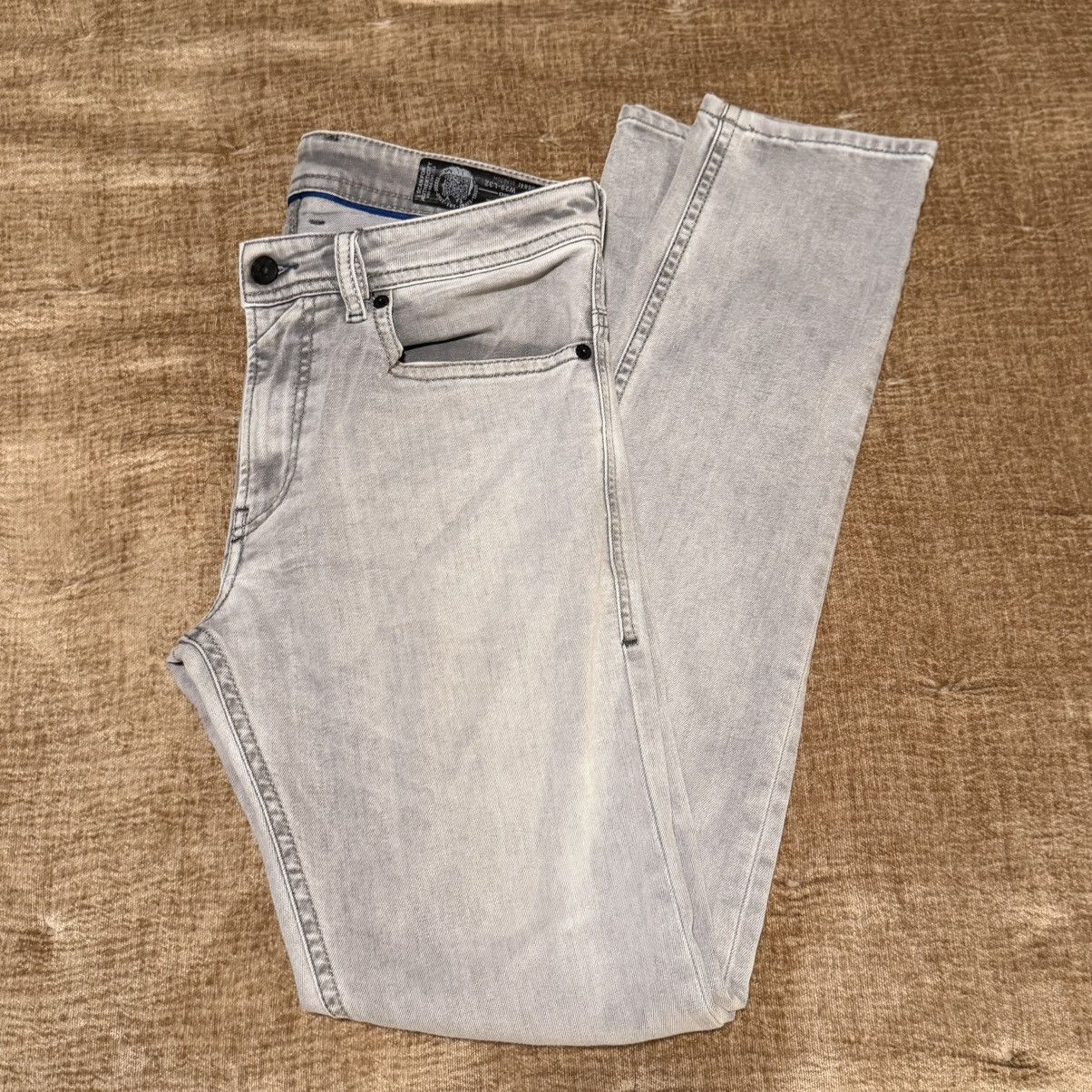 Diesel Diesel Thommer Slim-Skinny Jeans - Light Grey Wash Size US 32 / EU 48 - 8 Thumbnail