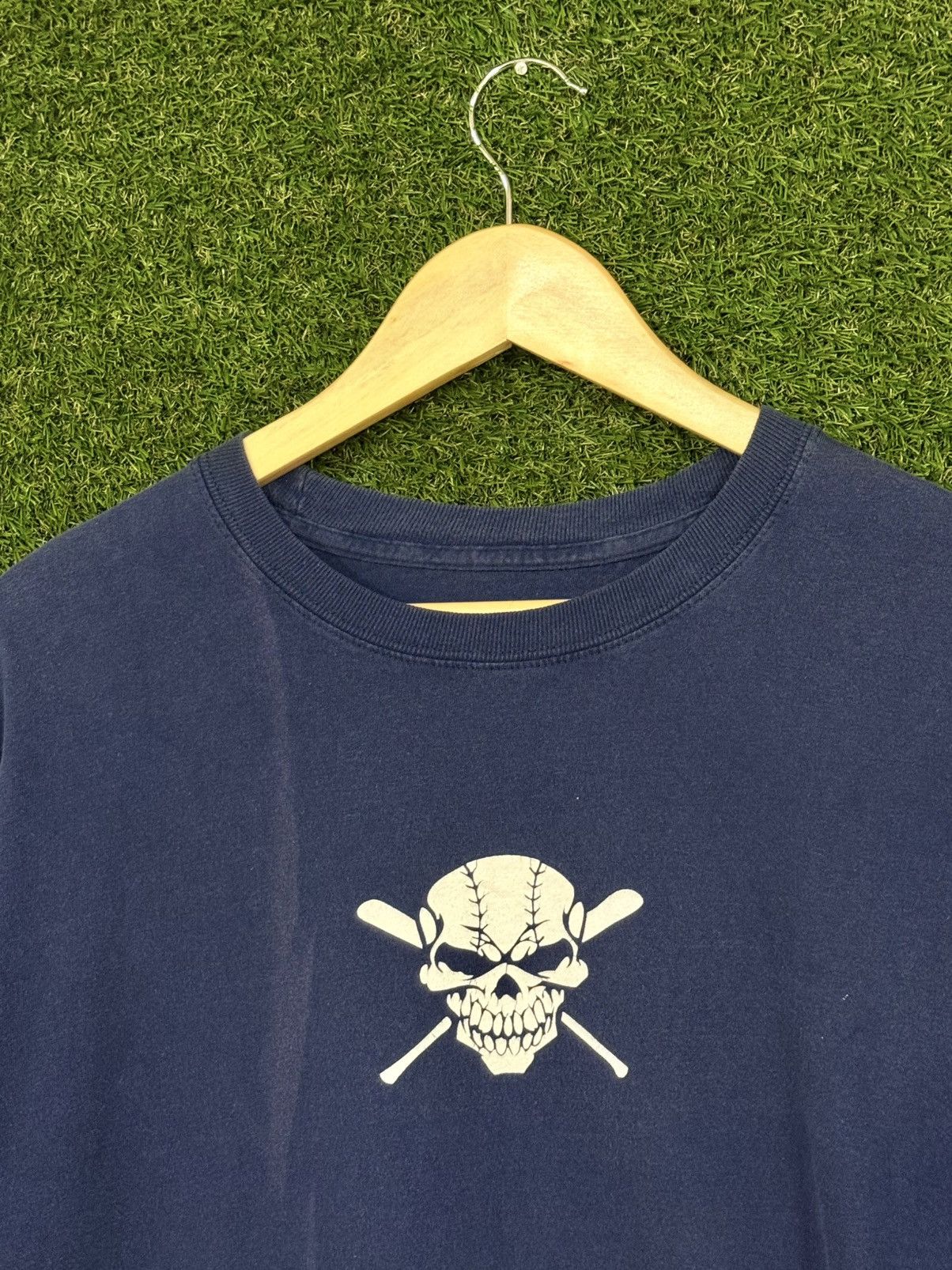 Vintage Vintage Hanes Beefy Skull Bones Crossbones T Shirt XL Size US XL / EU 56 / 4 - 4 Thumbnail