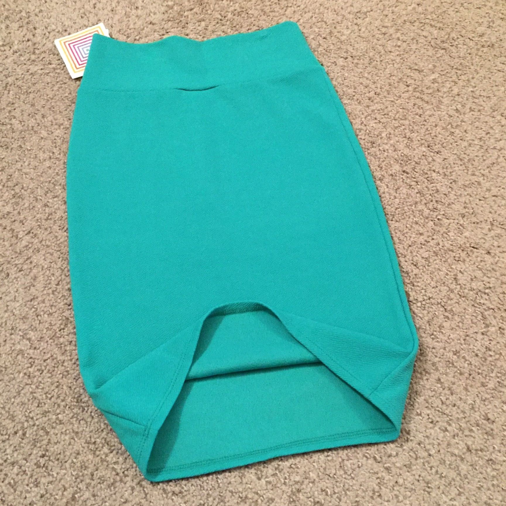 Vintage LuLaRoe Skirt XS Knee Length Green Unlined Pull On Casual Women Knee Length Straight & Pencil Size 26" / US 2 / IT 38 - 7 Thumbnail