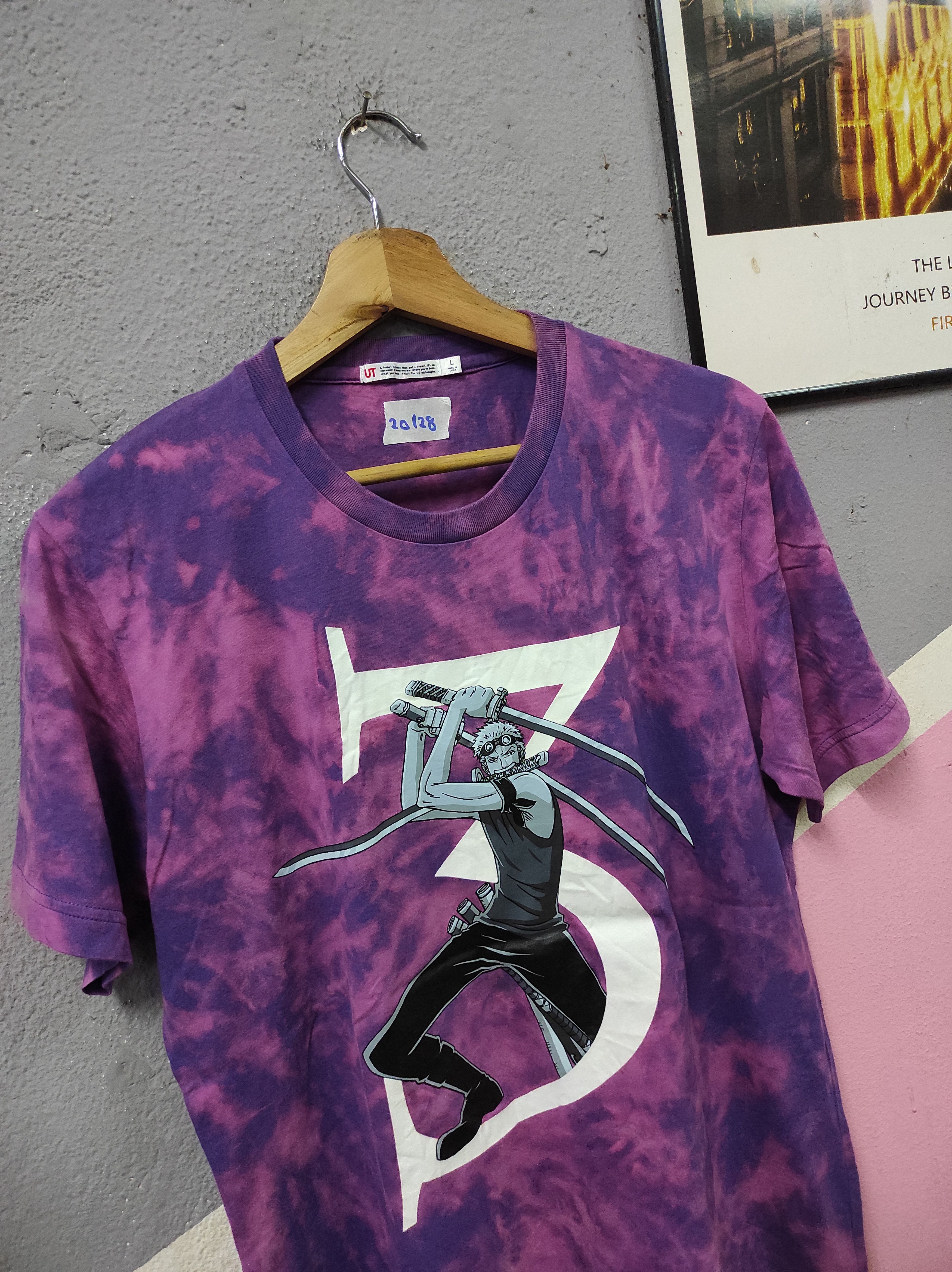 One Piece × Uniqlo UNIQLO X ONE PIECE RORONOA ZORO ANIME T-SHIRT TIE DYE Size US L / EU 52-54 / 3 - 2 Thumbnail