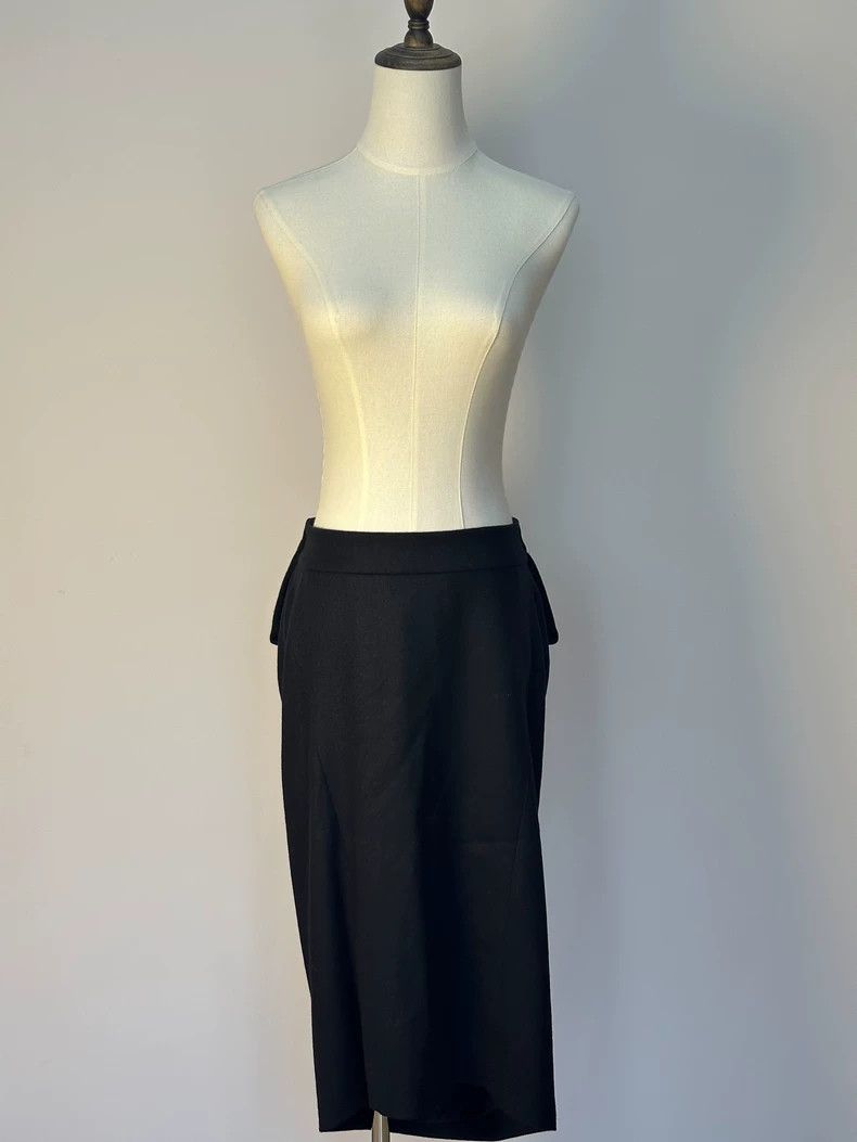 Vivienne Westwood Vivienne Westwood size2 A black wool dress with double plea Size 27" / US 4 / IT 40 - 2 Thumbnail