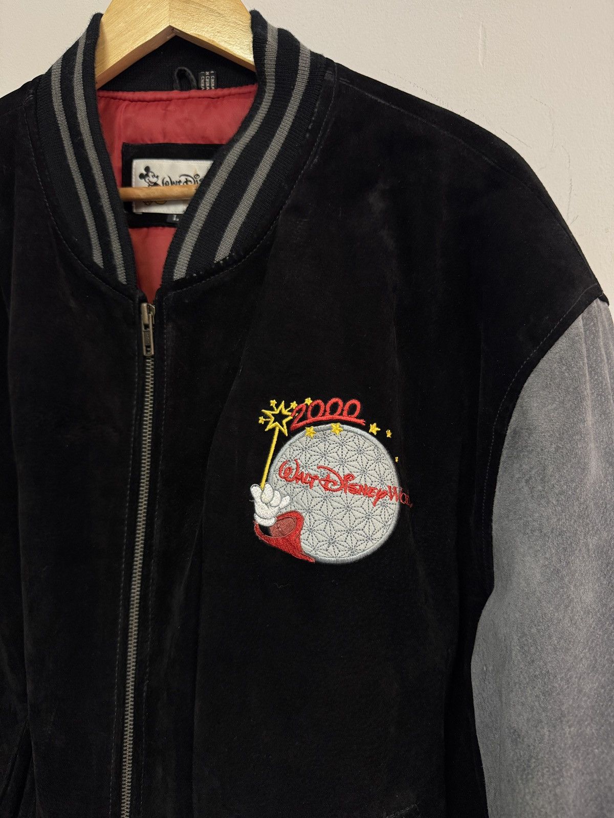 Disney 2000 Disney wool/suede varsity jacket Size US L / EU 52-54 / 3 - 3 Thumbnail