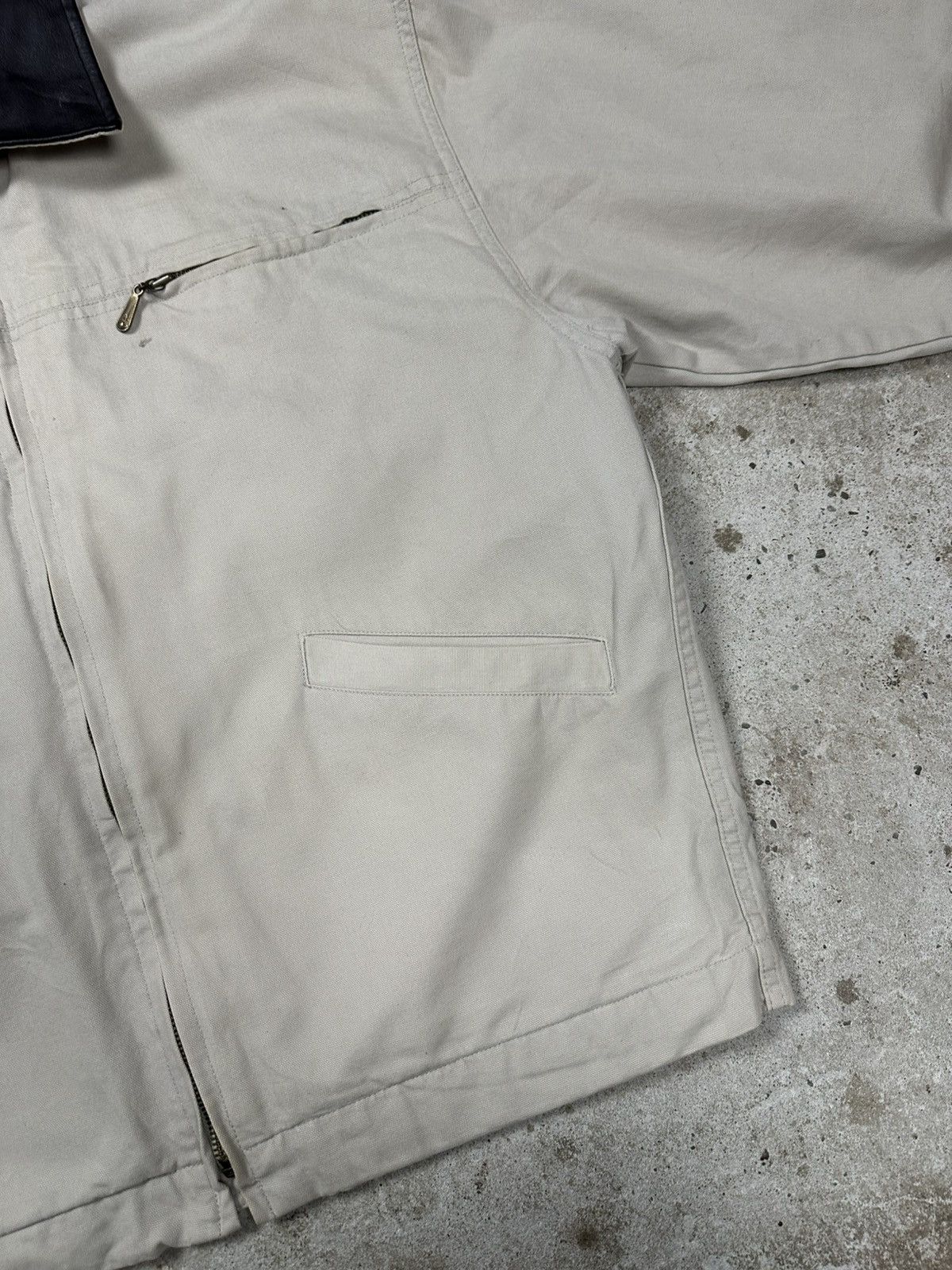 Carhartt × Vintage Vintage Y2K Detroit Style Beige Workwear Jacket Size US L / EU 52-54 / 3 - 5 Thumbnail