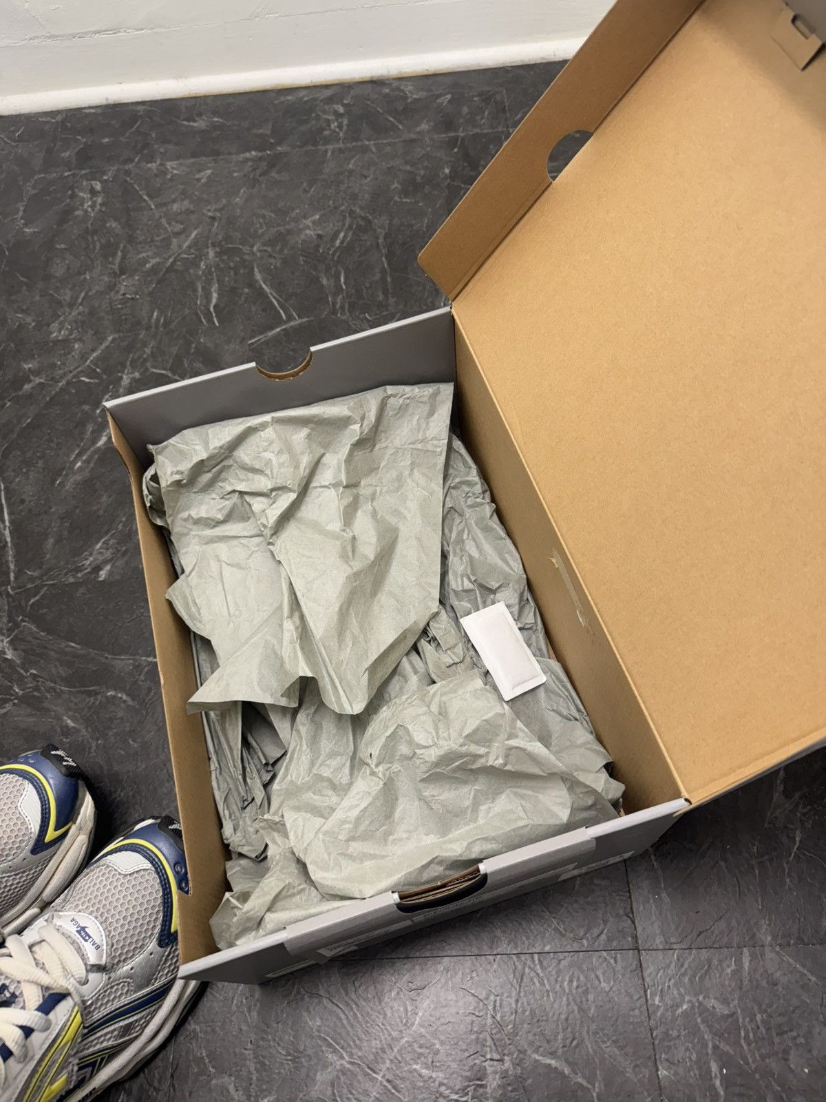 Balenciaga Balenciaga Runner Sneakers Size US 8 / EU 41 - 11 Thumbnail