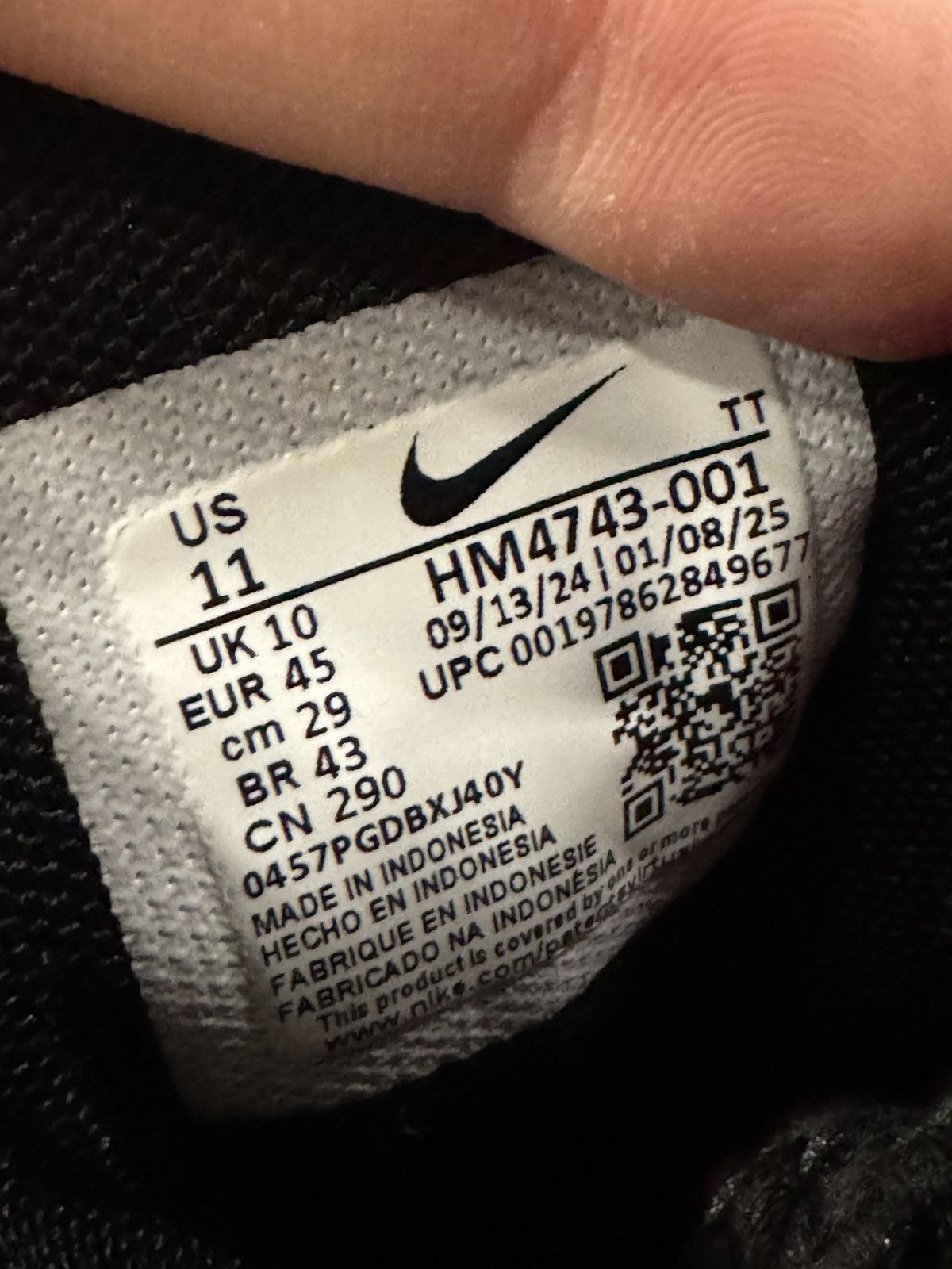 Levi's × Nike Nike Air Max 95 x Levi’s Black Size 11 Size US 11 / EU 44 - 7 Thumbnail