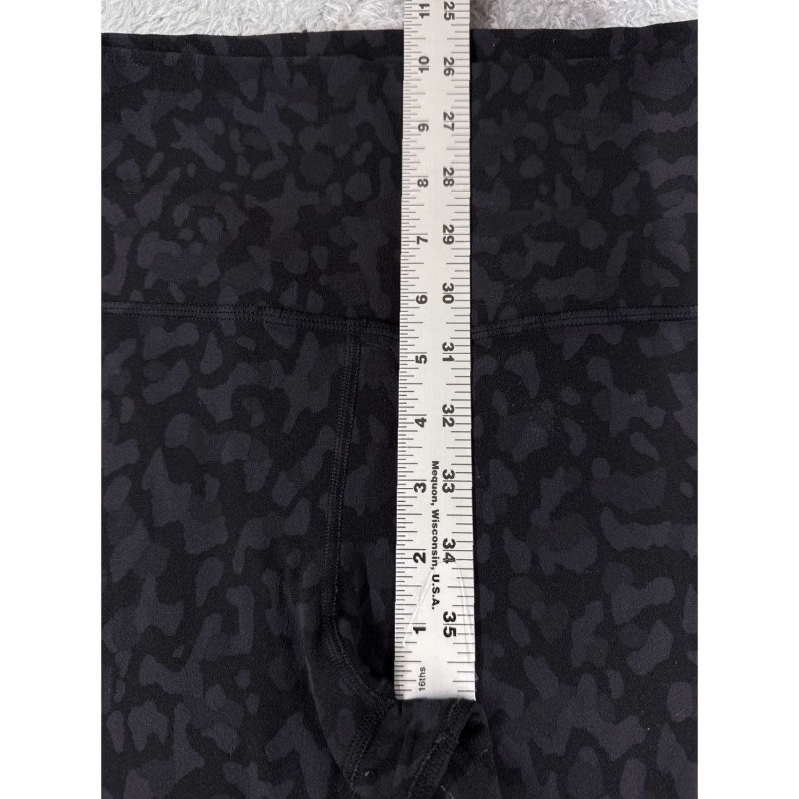 Lululemon Lululemon Align Pants Womens 10 Black Gray Camo Crop 21" Gym Yoga Casual W6AVIS Size 32" / US 10 / IT 46 - 7 Thumbnail