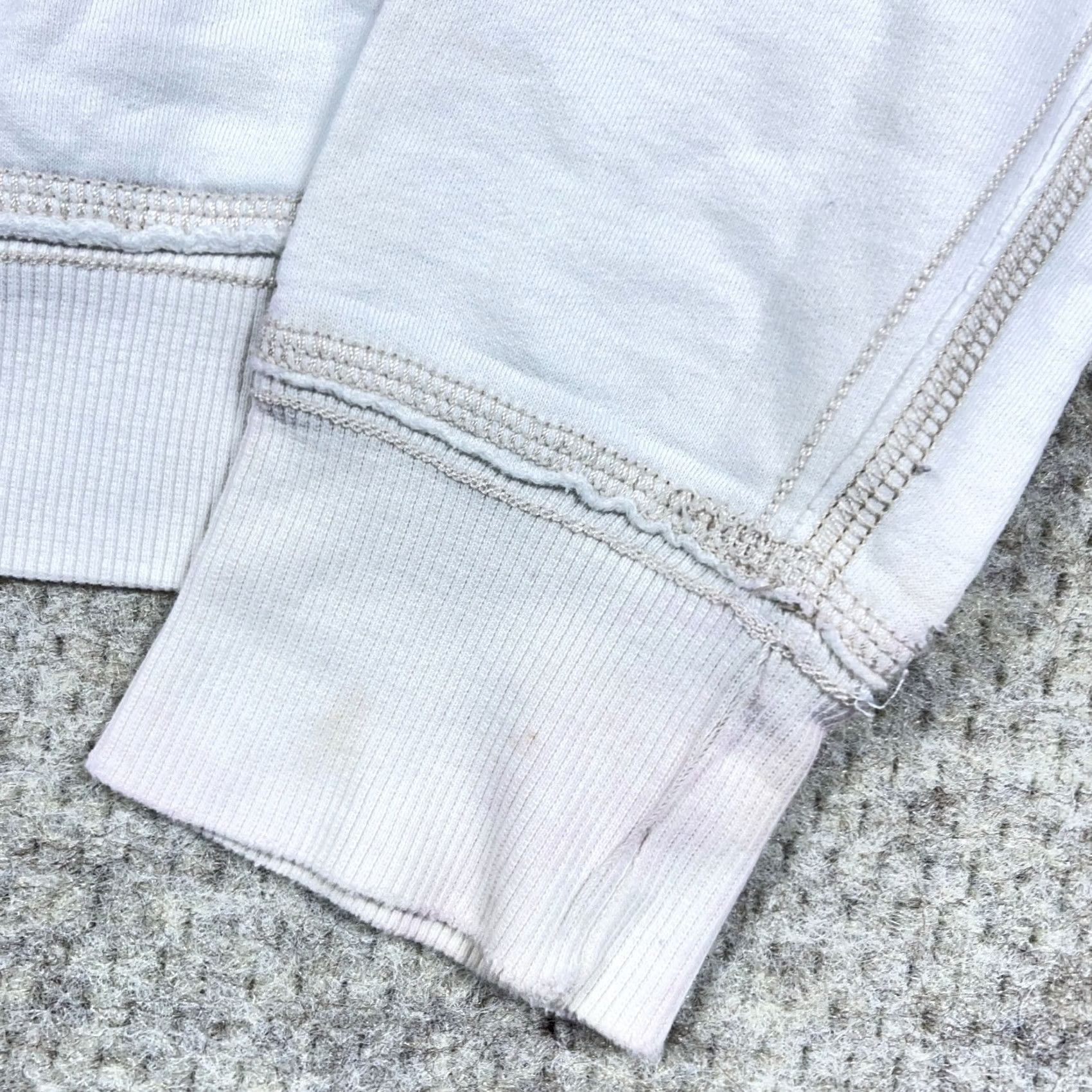 Abercrombie & Fitch Vintage Abercrombie & Fitch Hoodie Women M White Logo Pullover Fashion Sweatshirt Grunge Size M / US 6-8 / IT 42-44 - 5 Thumbnail