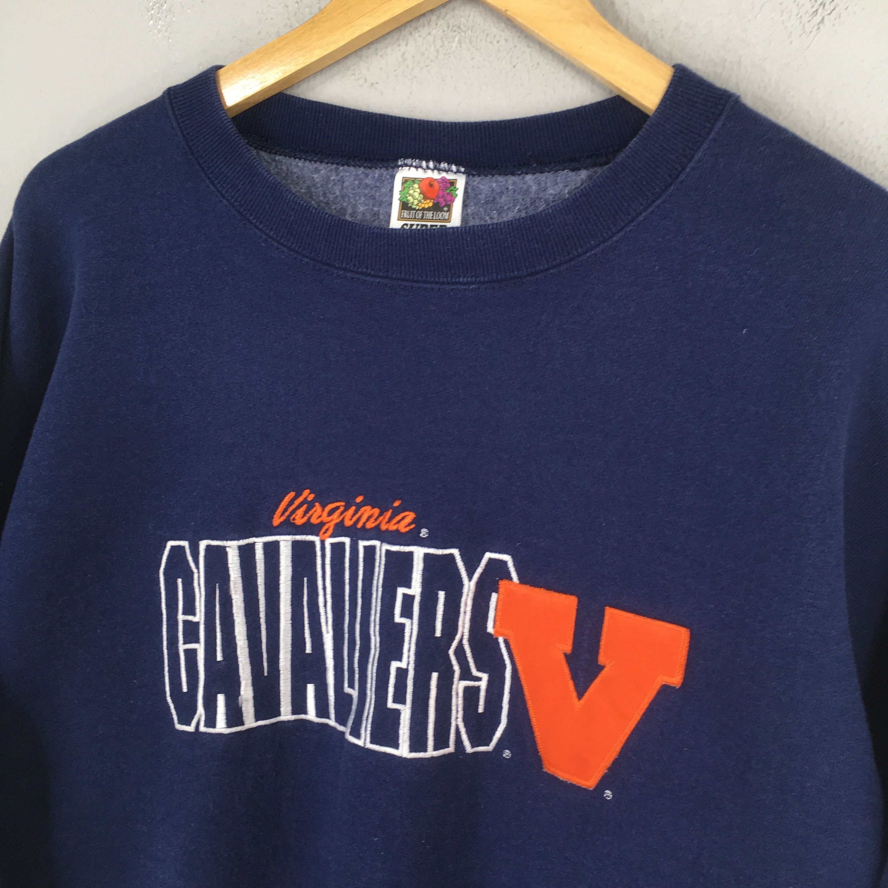 NCAA Vintage Virginia Cavaliers NCAA Sweatshirt 2XLarge Size US XXL / EU 58 / 5 - 3 Thumbnail