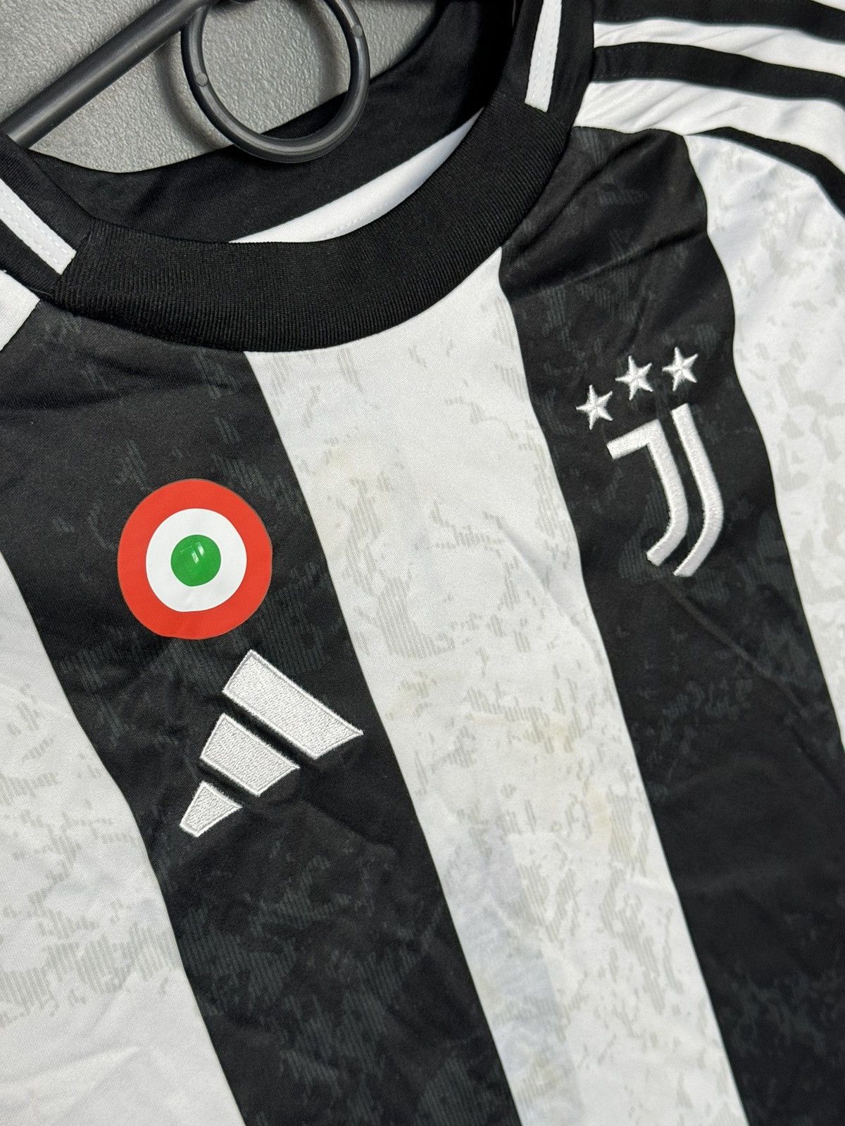 Adidas KIDS Juventus 24/25 Home Yildiz Football Jersey T-Shirt Size US XS / EU 42 / 0 - 4 Thumbnail