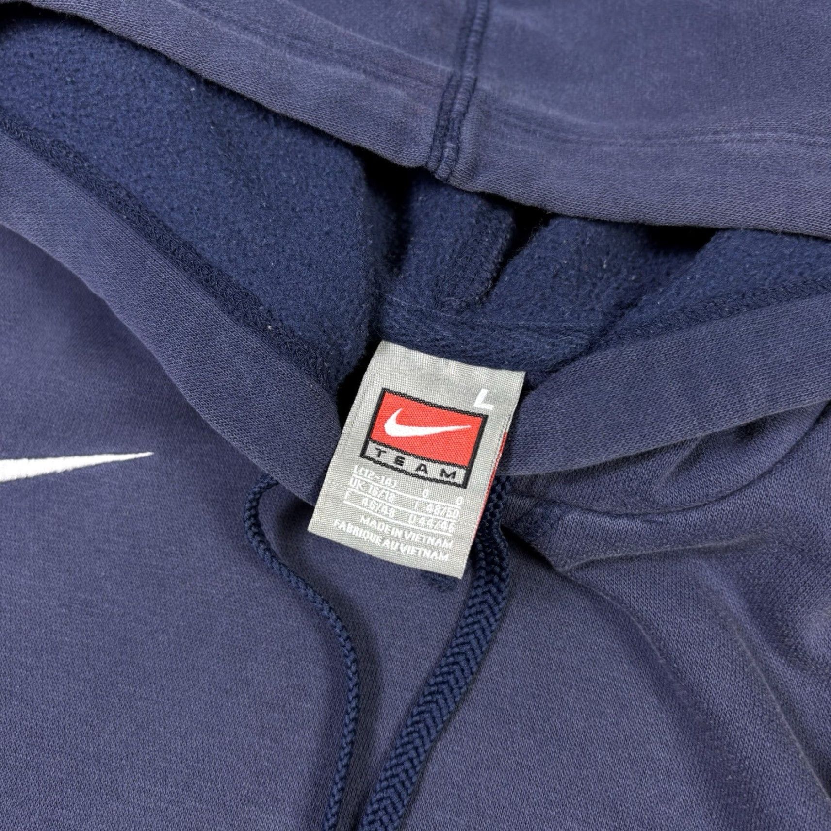 Nike VINTAGE Nike Hoodie Blue Pullover Embroidered Swoosh Adult Large 90s Mens Hoodie Size US L / EU 52-54 / 3 - 5 Thumbnail