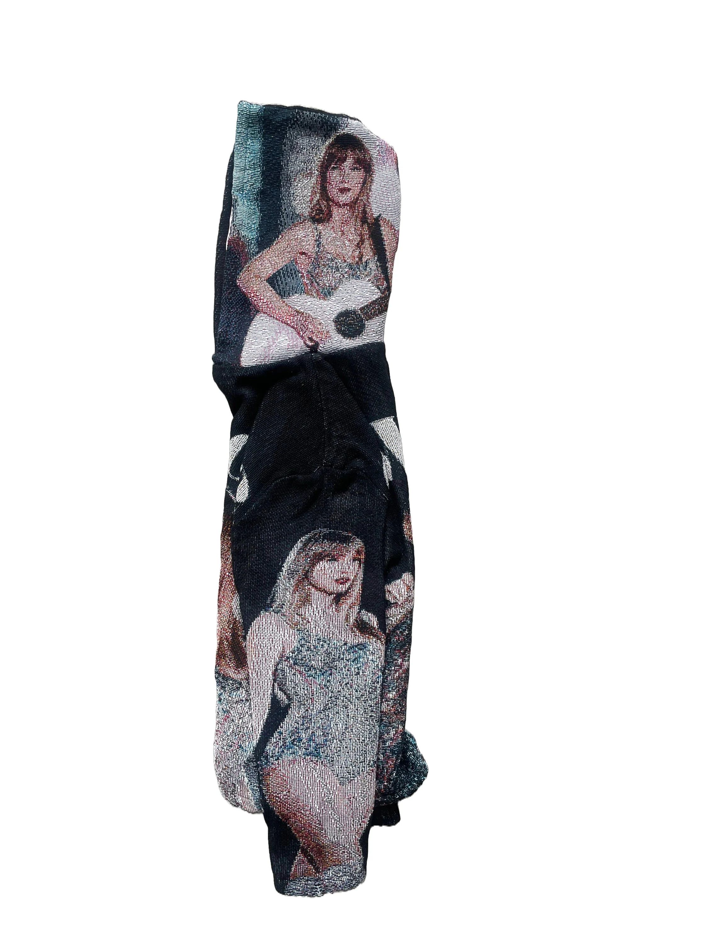 Other Silk Lined Taylor Swift Tapestry Hoodie Size S / US 4 / IT 40 - 4 Thumbnail