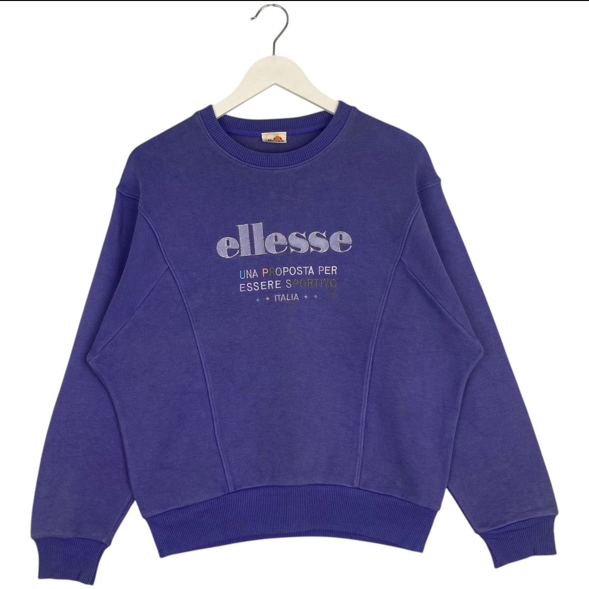 Vintage Vintage Ellesse Small Embroidered Sweatshirt Purple Size M Size M / US 6-8 / IT 42-44 - 1 Thumbnail