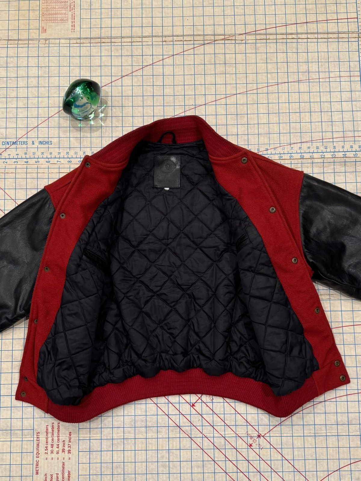 Vintage Vintage Canada Bomber Jacket Wool and Leather Fits Large Size US L / EU 52-54 / 3 - 6 Thumbnail