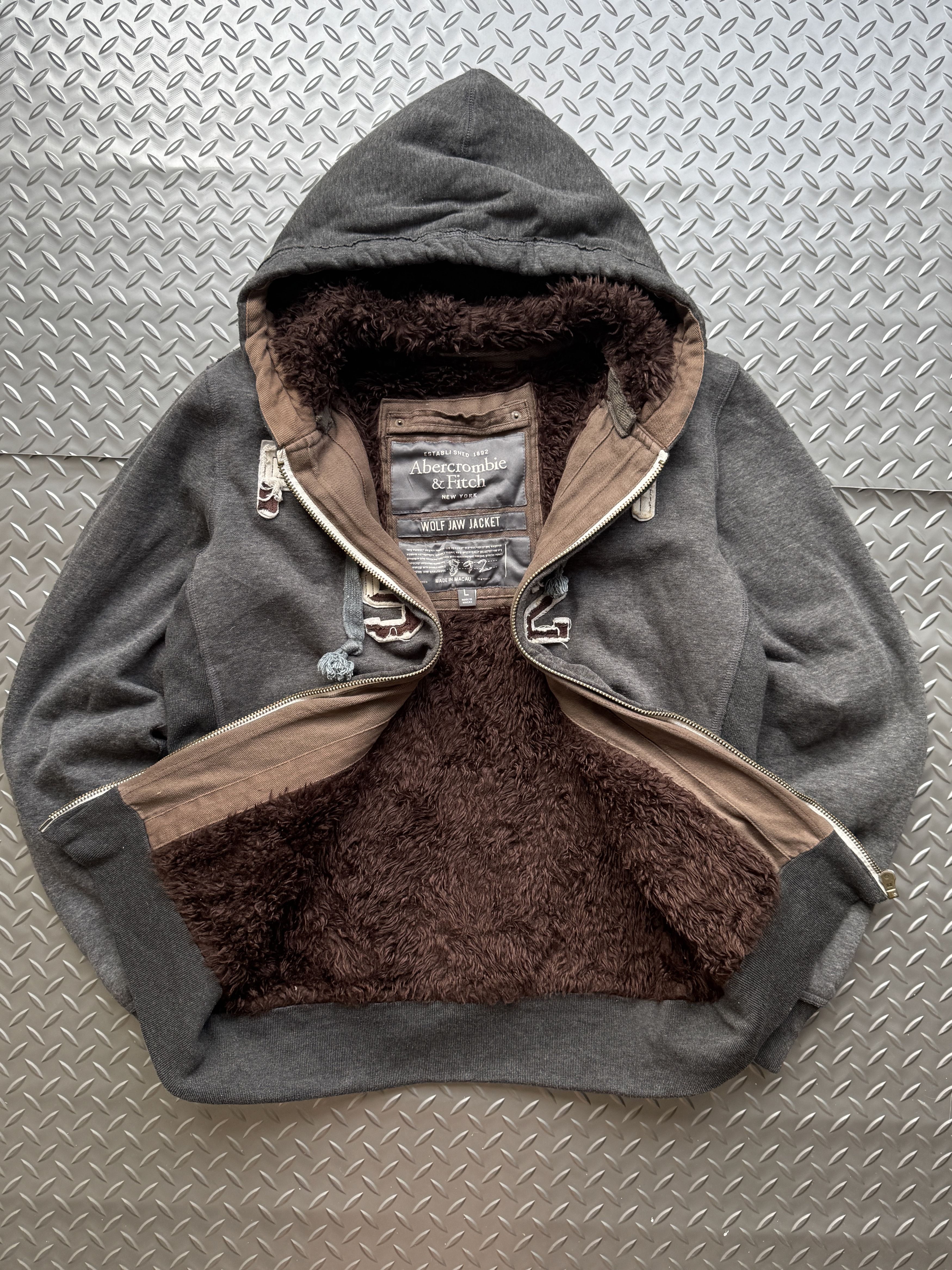 Abercrombie & Fitch Abercrombie & Fitch “Fitch 92” Zip Hoodie Size US L / EU 52-54 / 3 - 4 Thumbnail