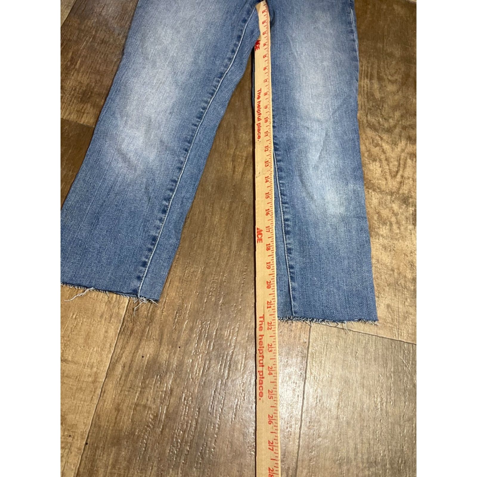 Gap Gap Jeans Womens Size 4 27 Blue Denim Cut off bottom Skinny Regular 5-Pocket Zipper Button Logo Stretch Cotton Blend Spandex Blue Womens Jeans Size 27" / US 4 / IT 40 - 2 Thumbnail
