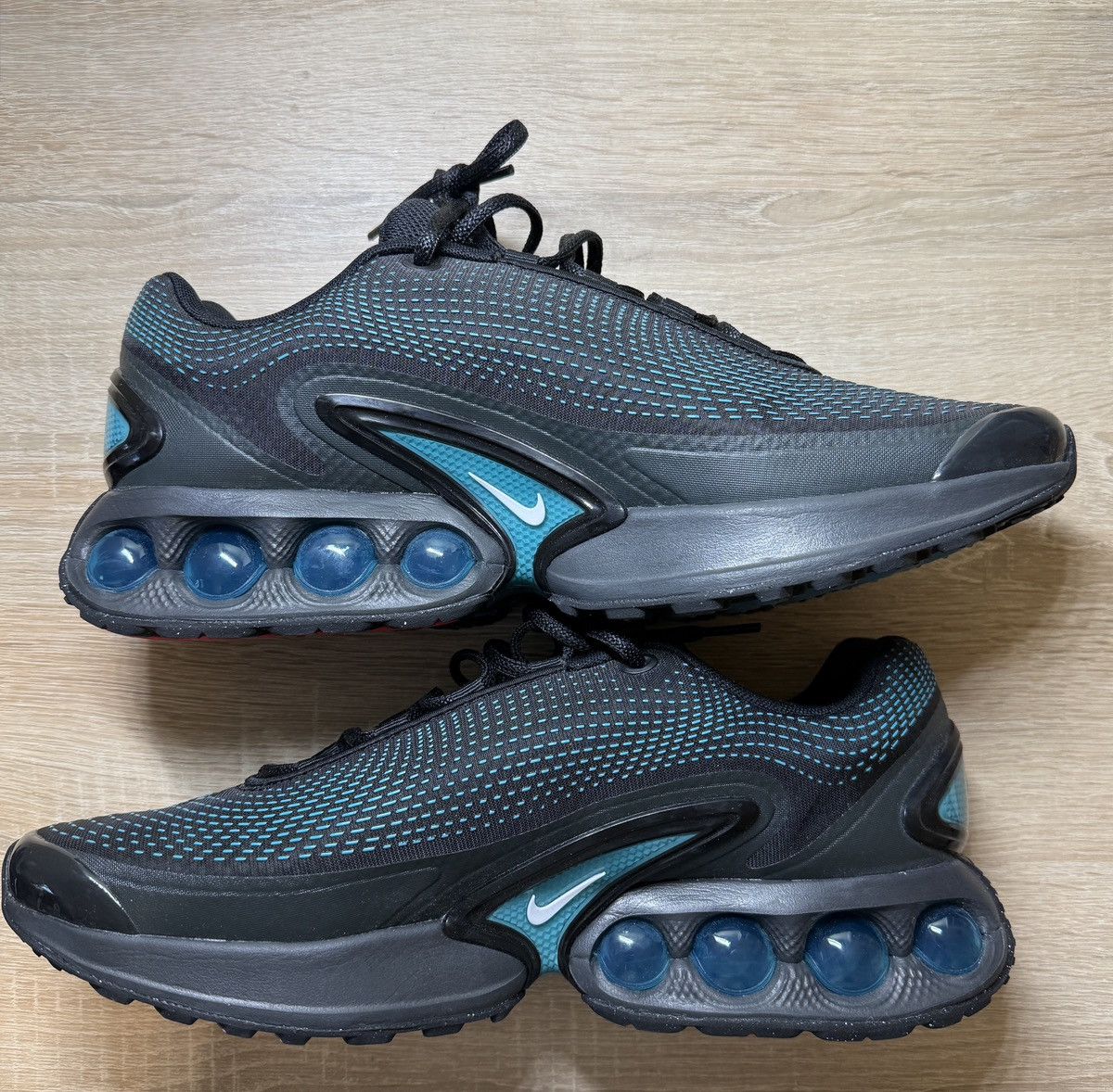 Nike Nike Air Max DN Size US 12 / EU 45 - 2 Thumbnail