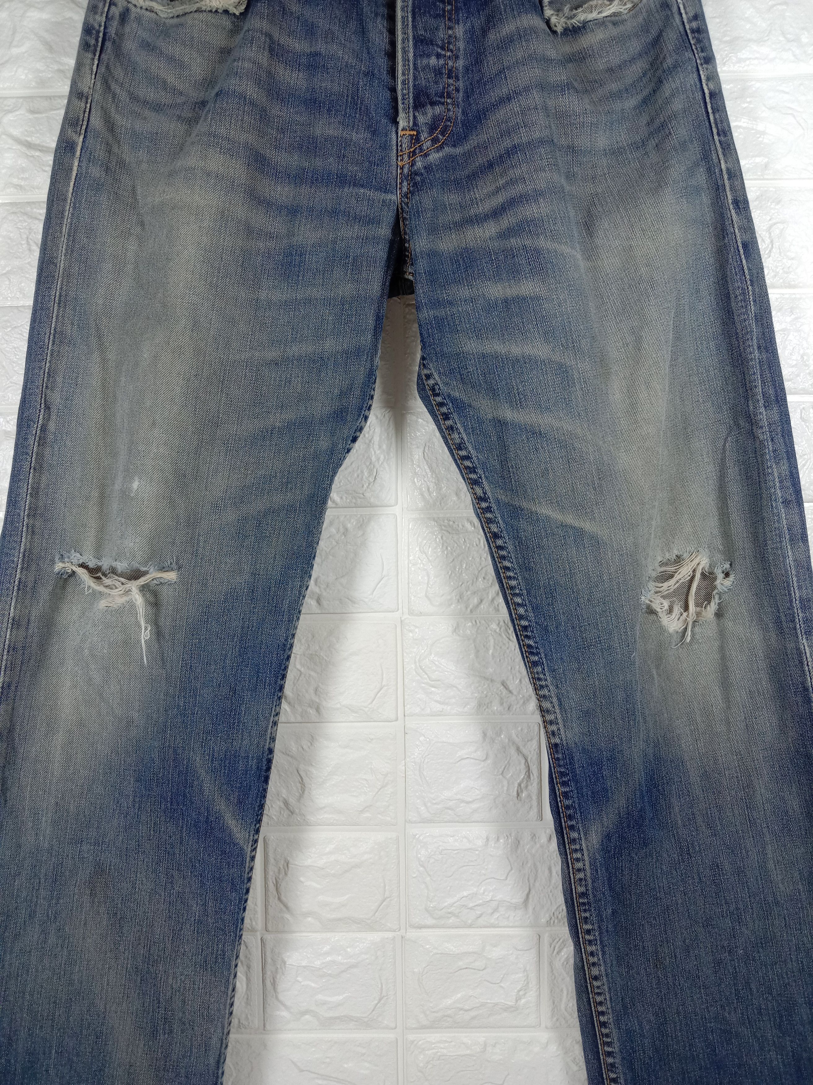 Levi's Vintage Levi’s 501 Jeans Rusty Distressed Denim Size US 30 / EU 46 - 3 Thumbnail