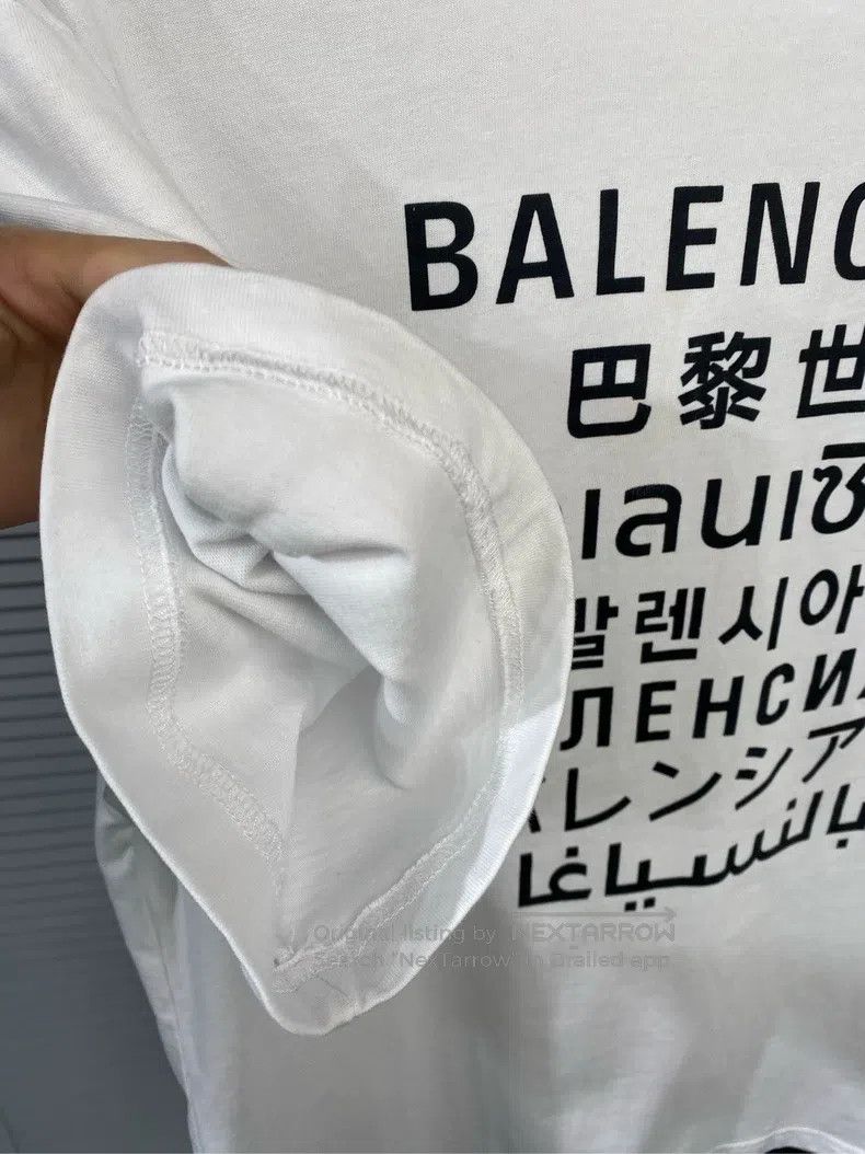 Balenciaga Balenciaga Short sleeve T-shirt with seven languages print Size US XXS / EU 40 - 4 Thumbnail