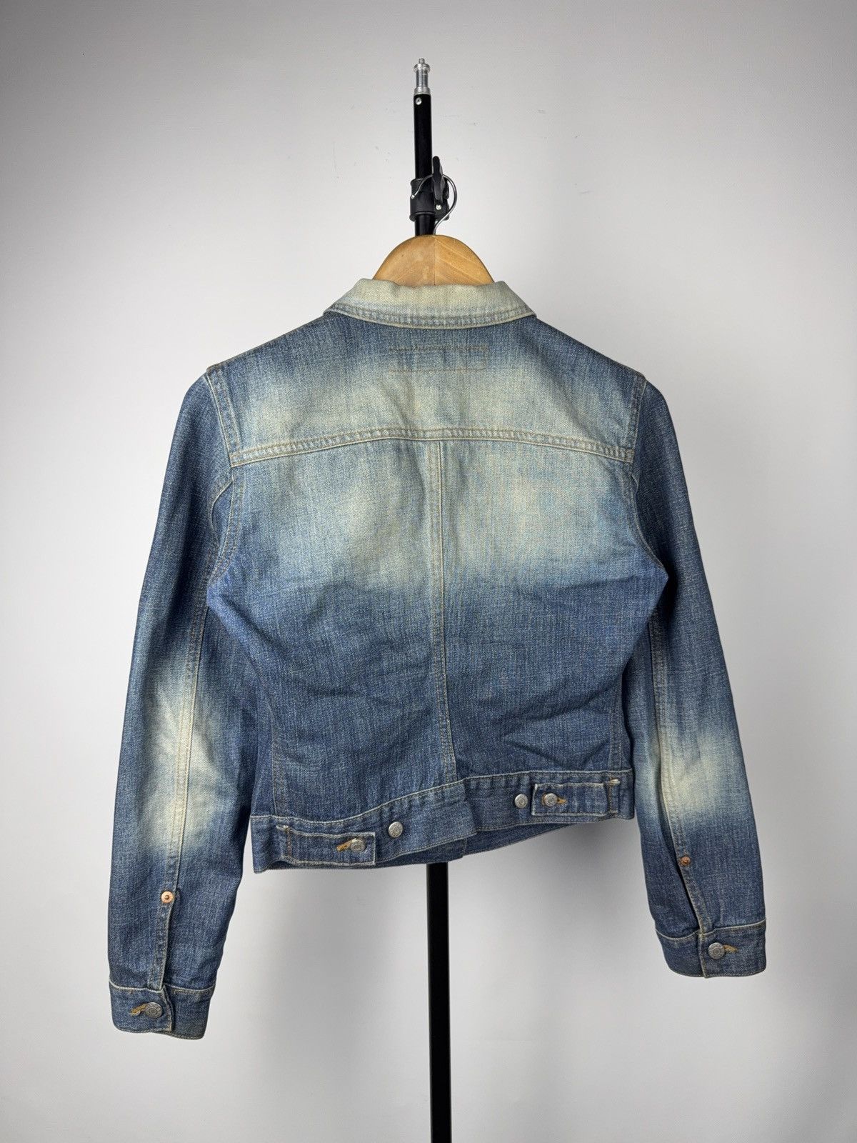 Guess 00s Sexy Vintage Guess Jeans Vintage XS Denim Trucker Jacket Size XS / US 0-2 / IT 36-38 - 7 Thumbnail