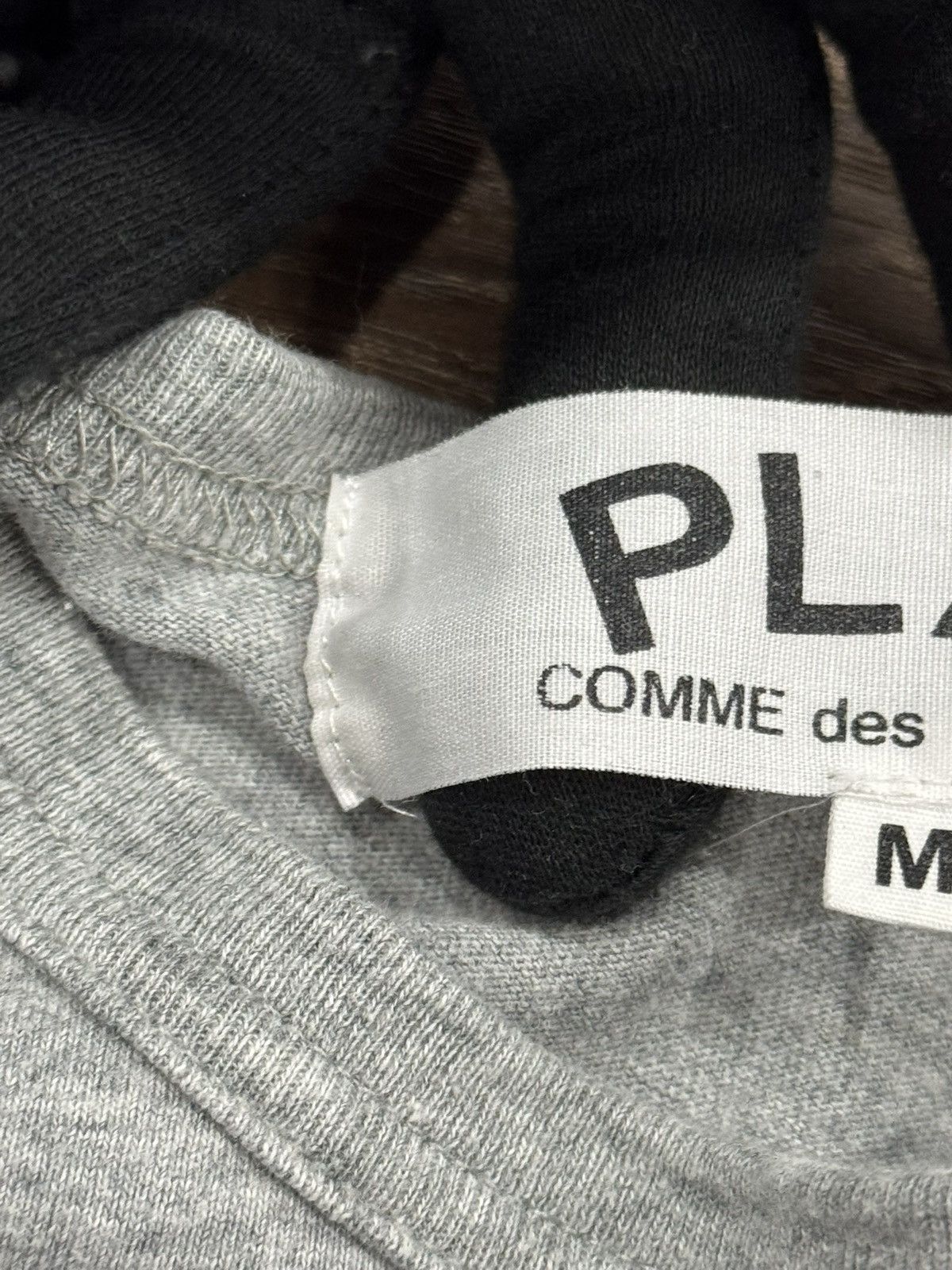 Comme des Garcons Comme Des Garçons Play Big Text Logo Tee Heather Grey Size US M / EU 48-50 / 2 - 7 Thumbnail