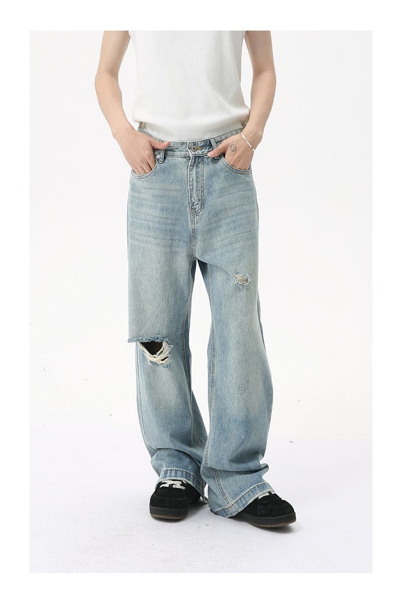 Vintage Men's Japanese distressed loose wide-leg Vibe ripped jeans Size US 32 / EU 48 - 1 Thumbnail