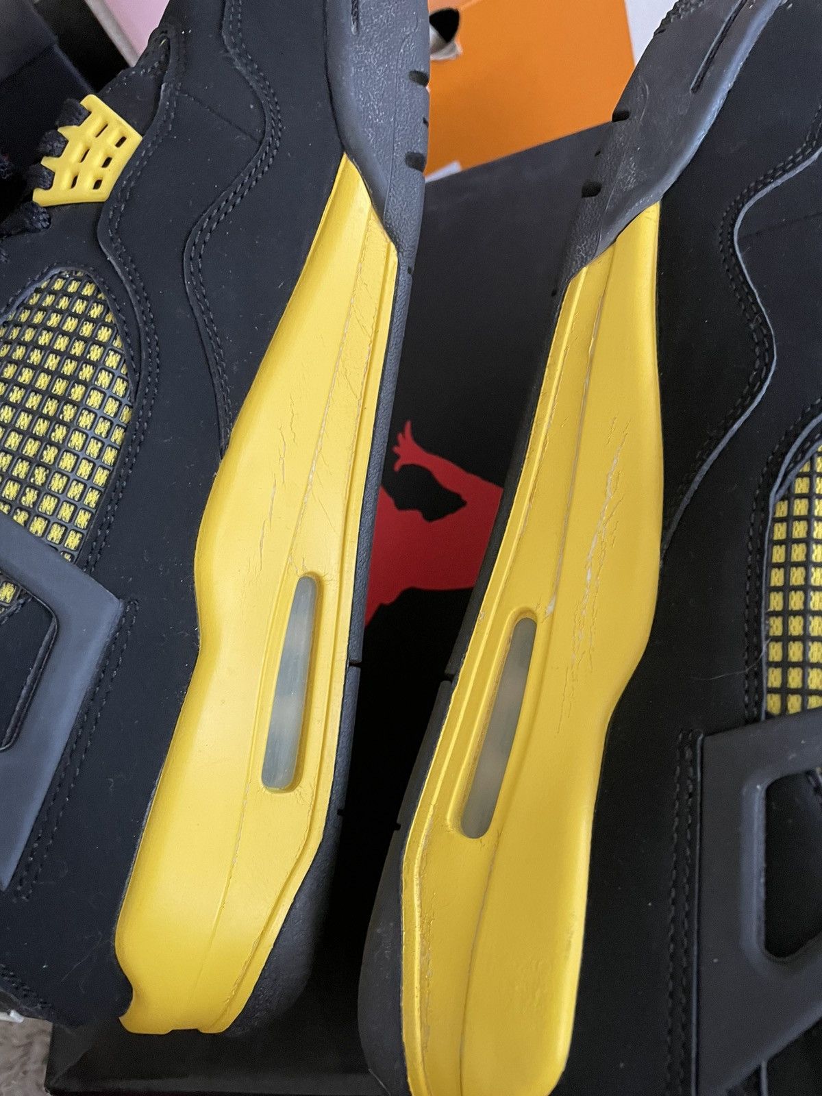 Jordan Brand Jordan 4 Thunder Size US 11 / EU 44 - 13 Thumbnail